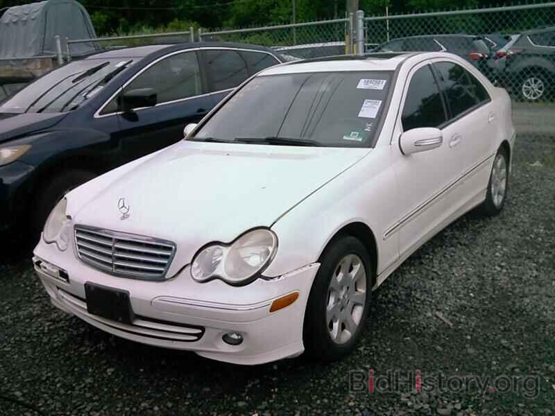 Photo WDBRF92H86F782405 - Mercedes-Benz C-Class 2006