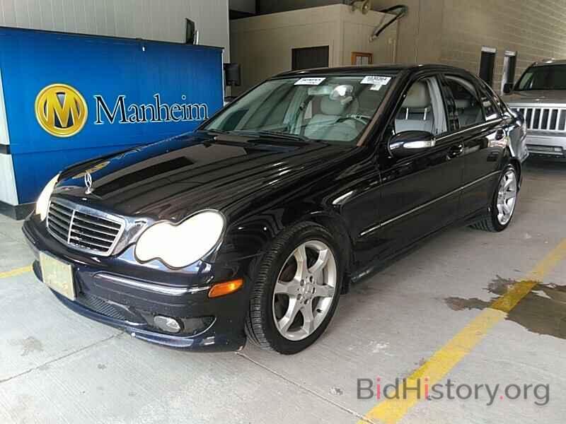 Photo WDBRF52H57F930441 - Mercedes-Benz C-Class 2007