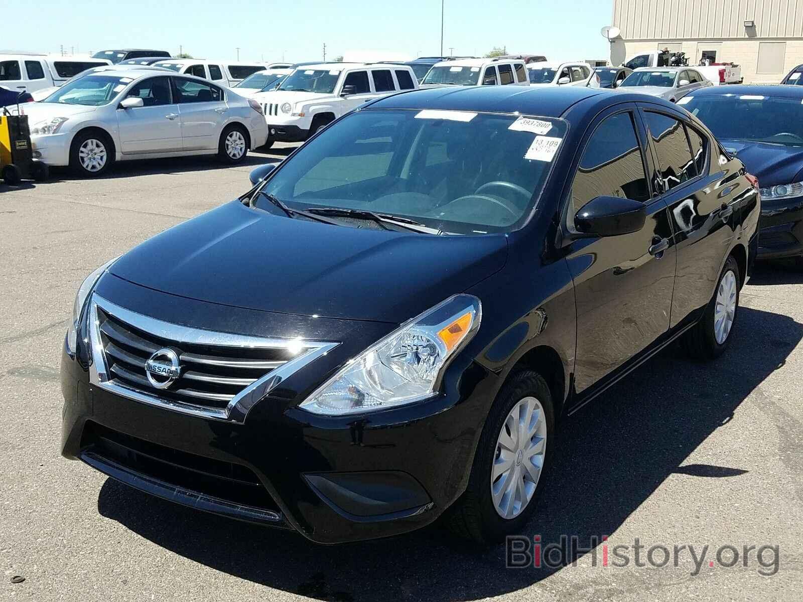 Photo 3N1CN7AP9KL812859 - Nissan Versa Sedan 2019