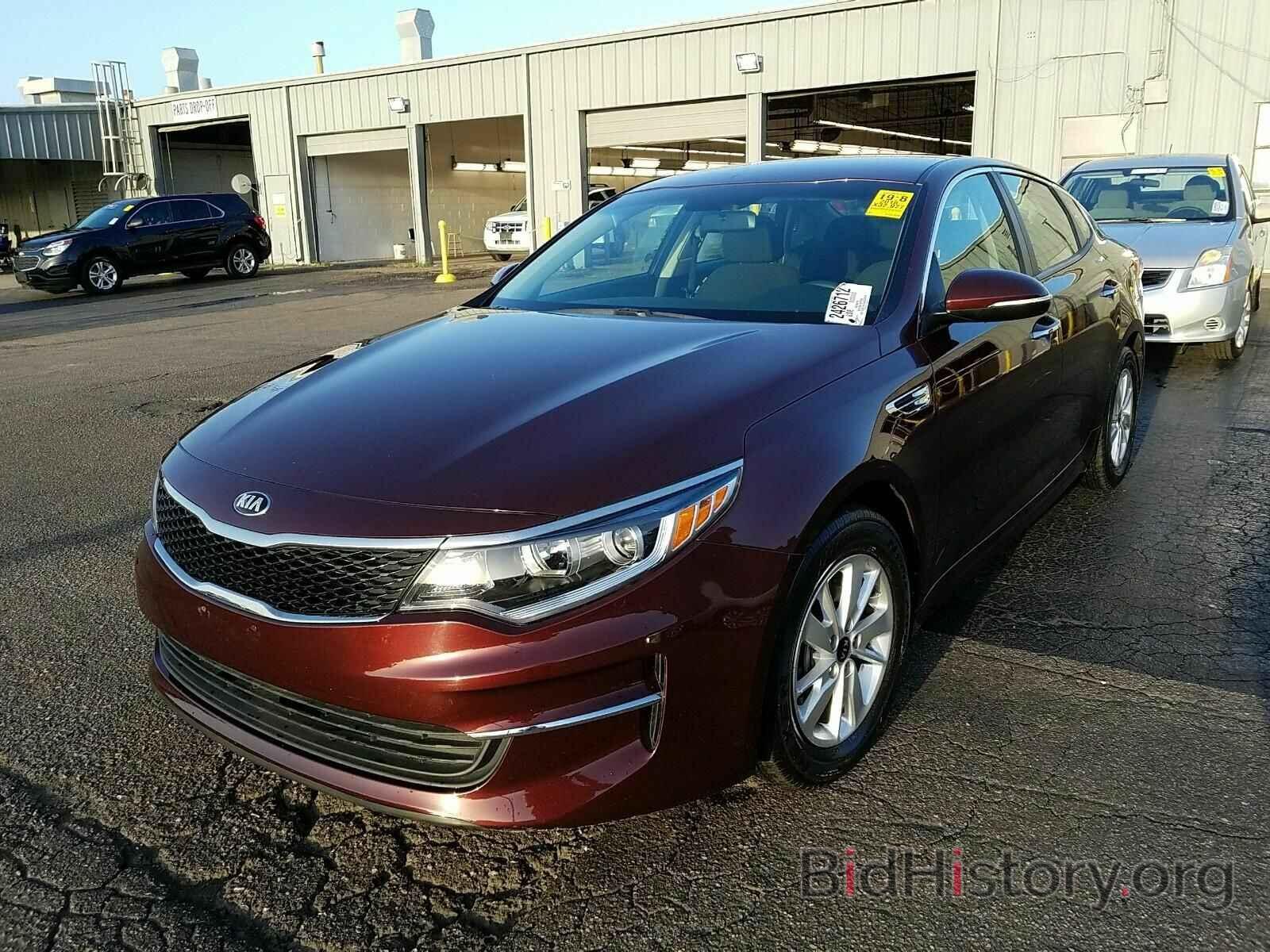 Photo 5XXGT4L34JG203010 - Kia Optima 2018