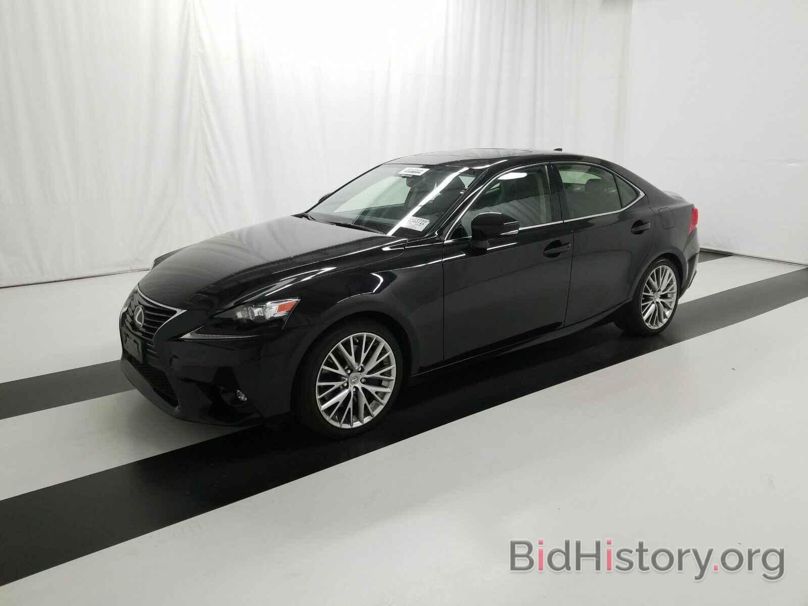 Photo JTHCM1D20G5009067 - Lexus IS 300 2016