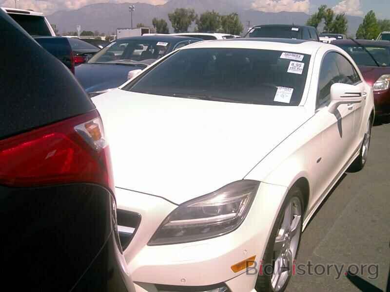 Photo WDDLJ7DB1CA056435 - Mercedes-Benz CLS-Class 2012