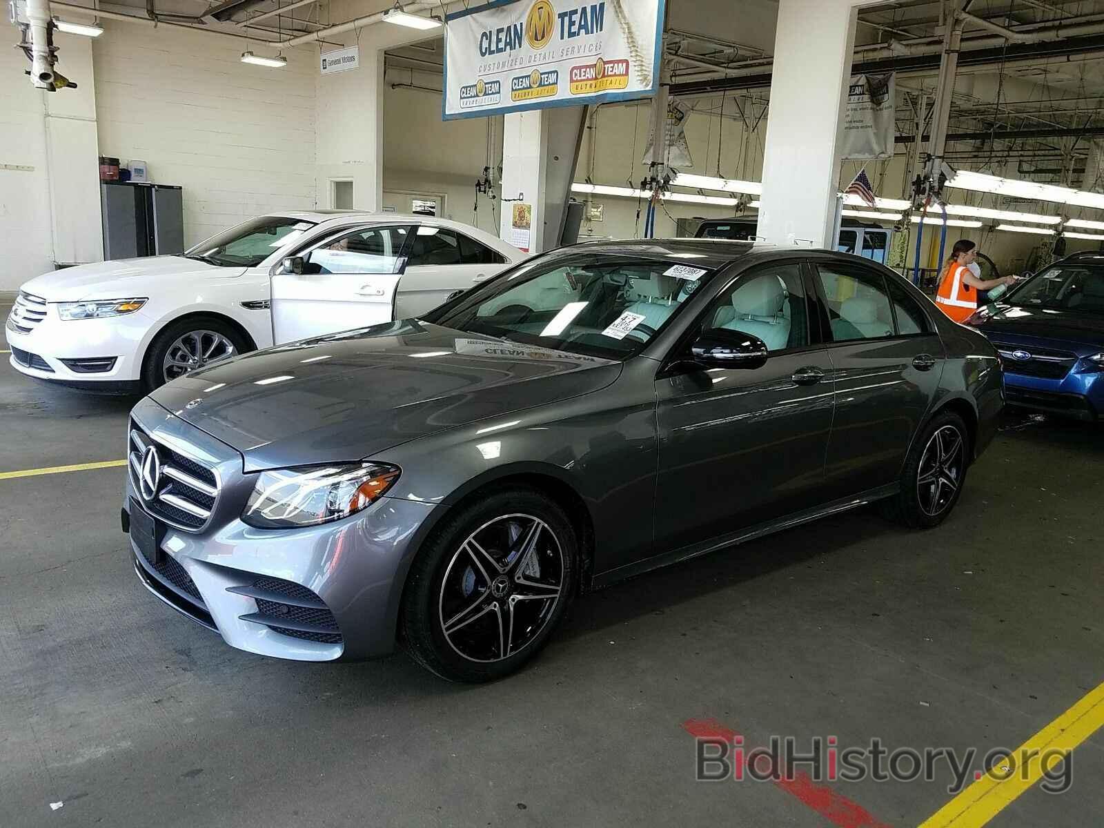 Photo WDDZF4KB7KA622299 - Mercedes-Benz E-Class 2019