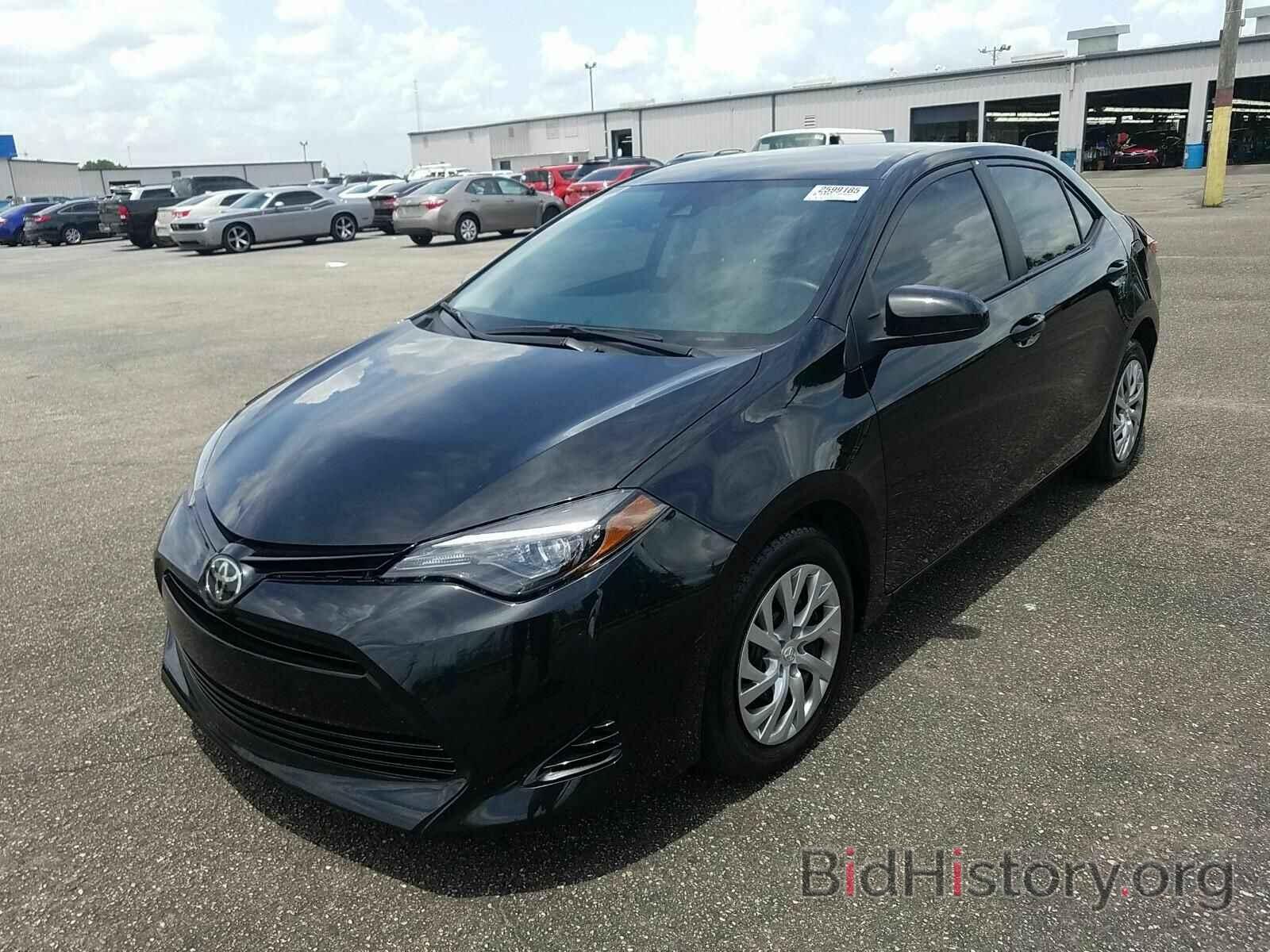 Photo 2T1BURHE8JC115194 - Toyota Corolla 2018