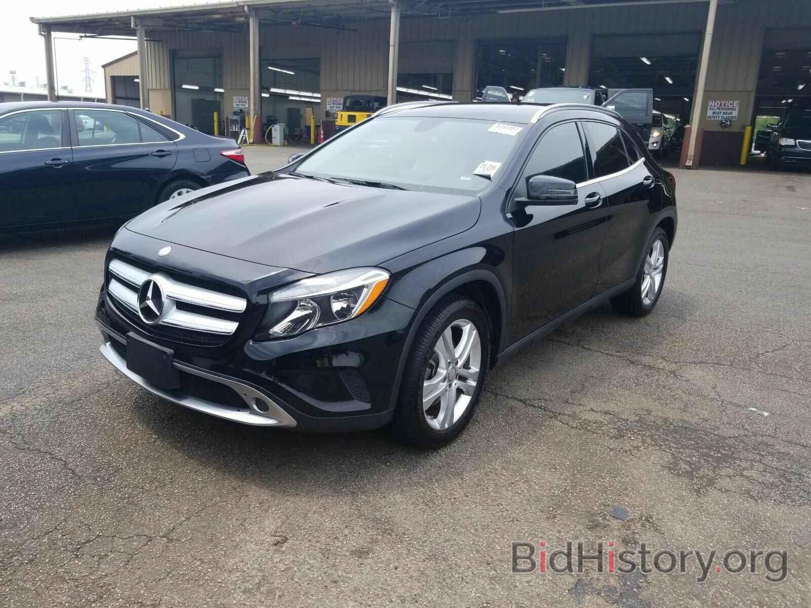 Photo WDCTG4GBXFJ158799 - Mercedes-Benz GLA-Class 2015