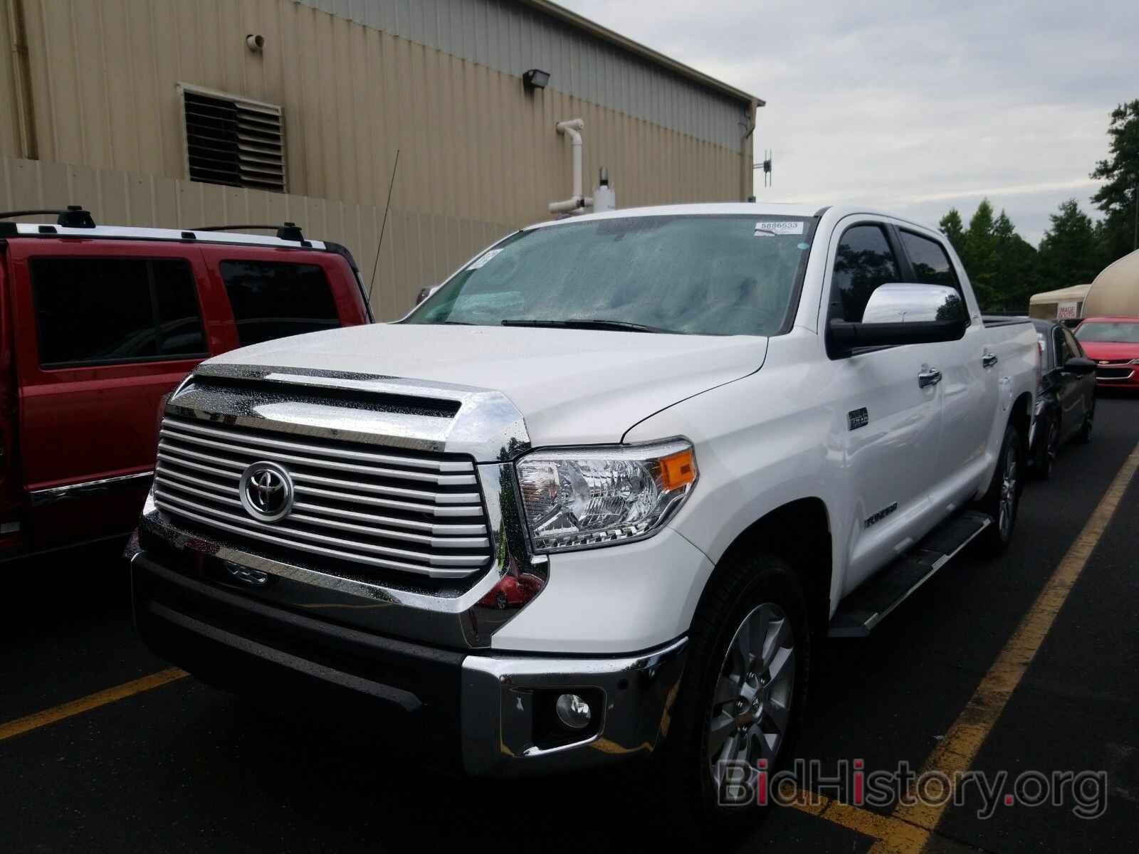 Photo 5TFHW5F18GX567296 - Toyota Tundra 4WD Truck 2016