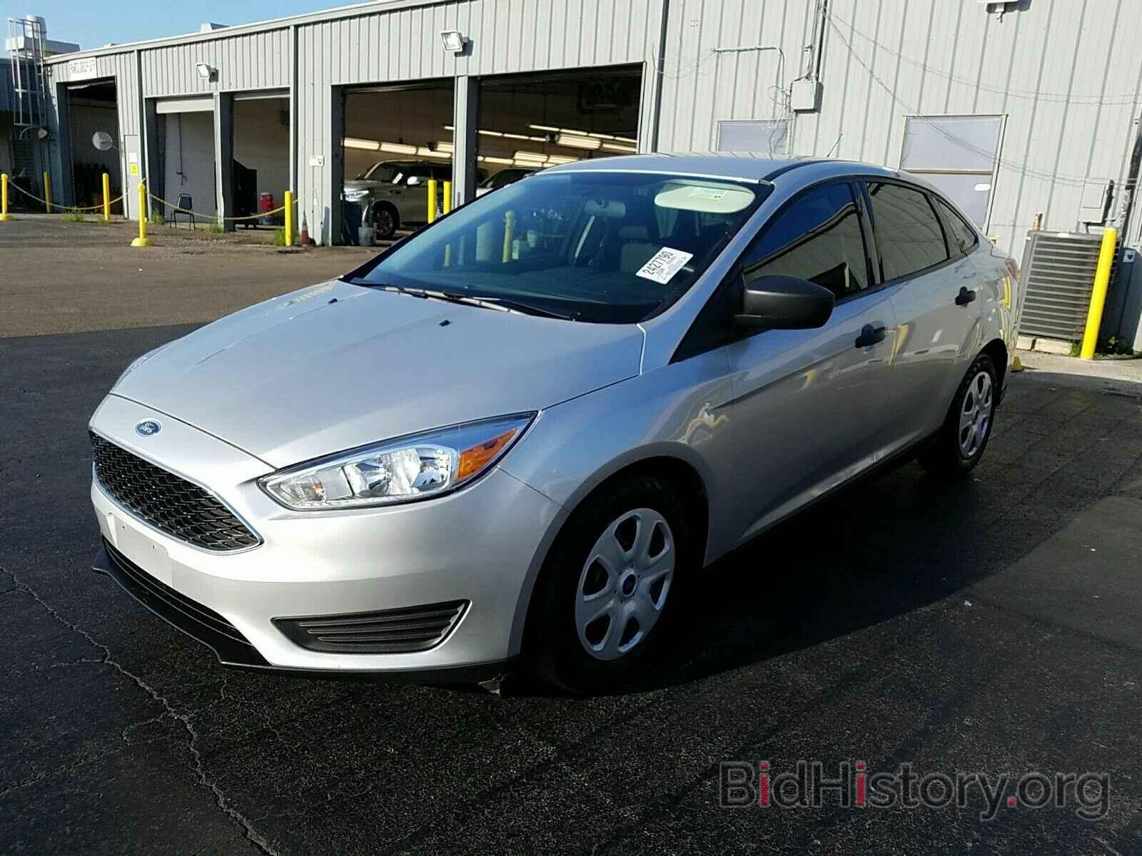 Photo 1FADP3E24JL240098 - Ford Focus 2018