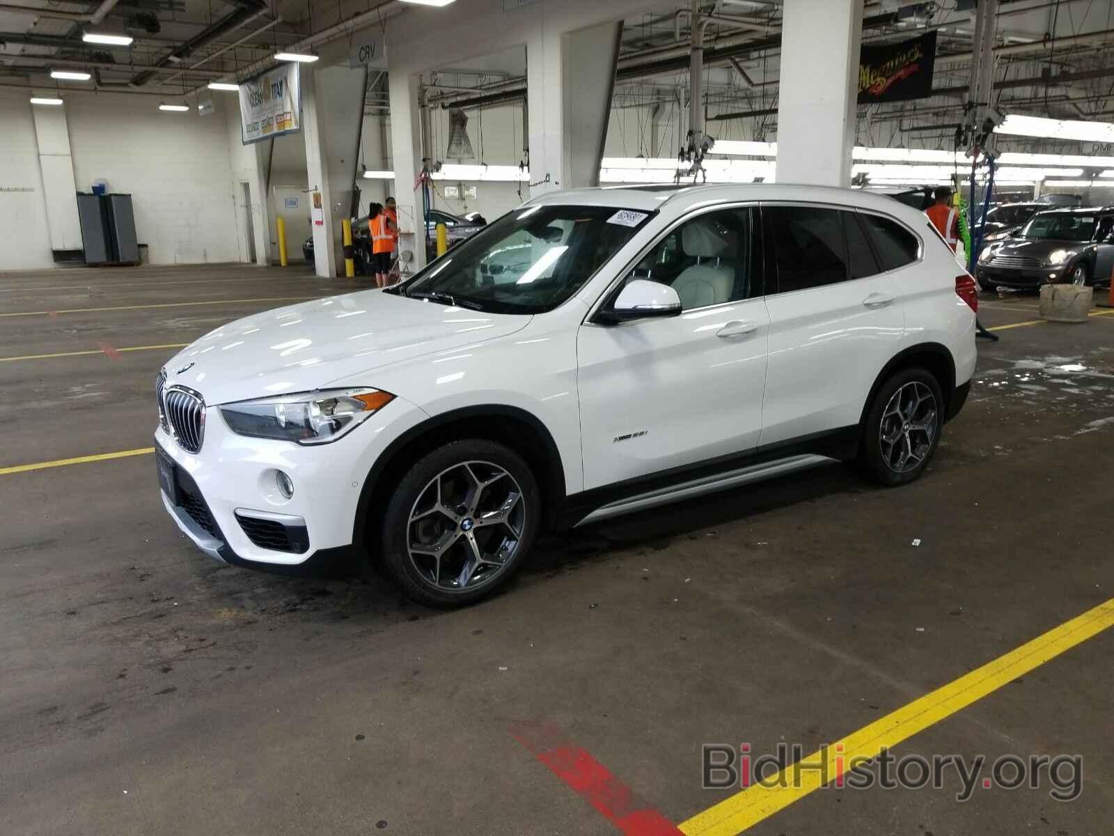 Photo WBXHT3C30H5F70652 - BMW X1 2017