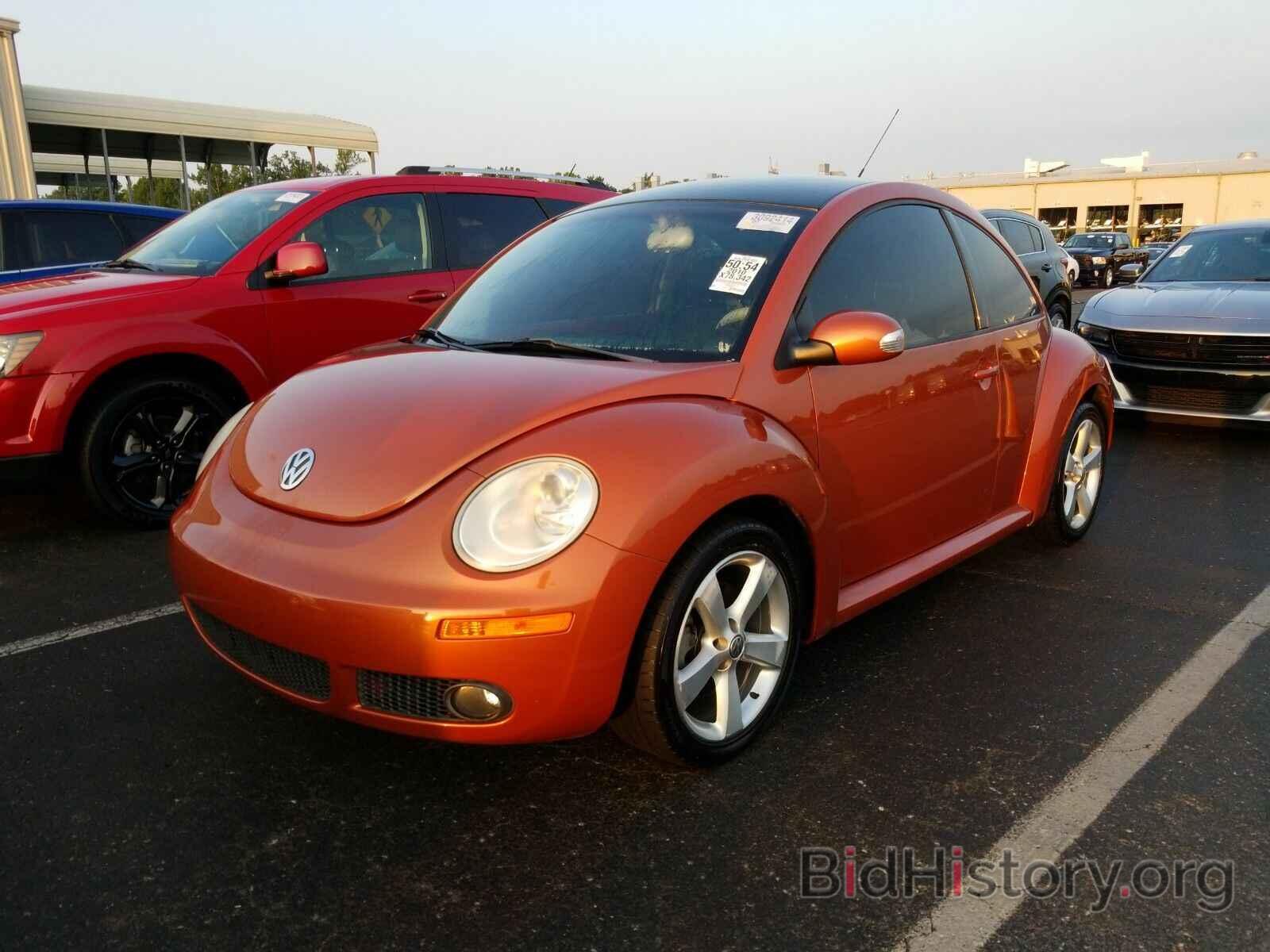 Photo 3VWPW3AG9AM016610 - Volkswagen New Beetle Coupe 2010