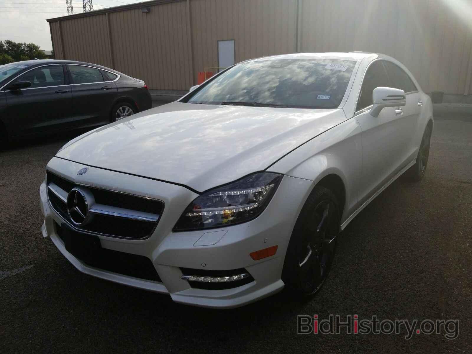 Photo WDDLJ7DB7DA061639 - Mercedes-Benz CLS-Class 2013