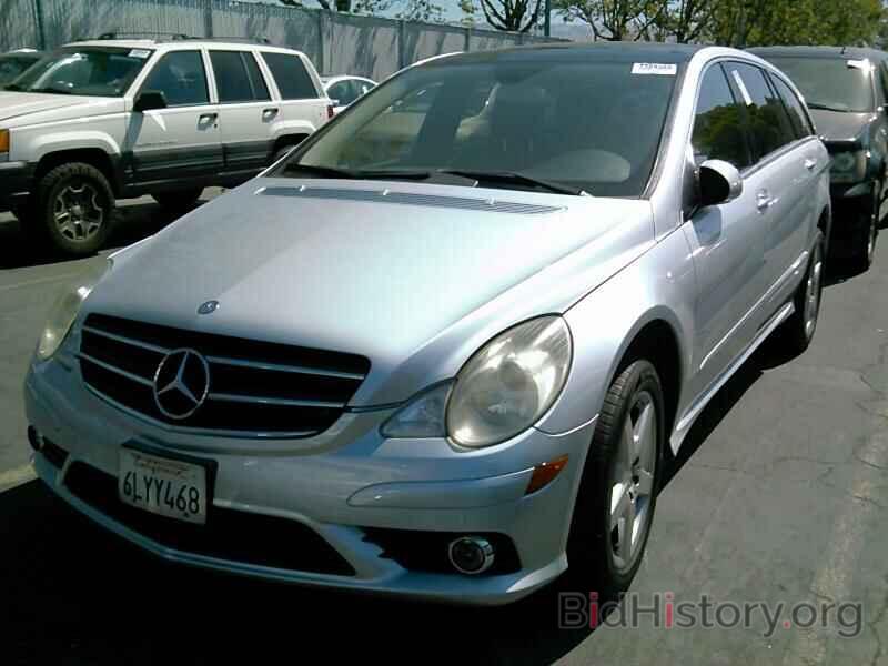 Фотография 4JGCB6FE9AA107584 - Mercedes-Benz R-Class 2010