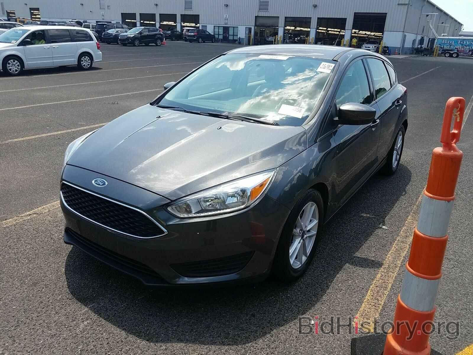 Photo 1FADP3K2XJL253099 - Ford Focus 2018