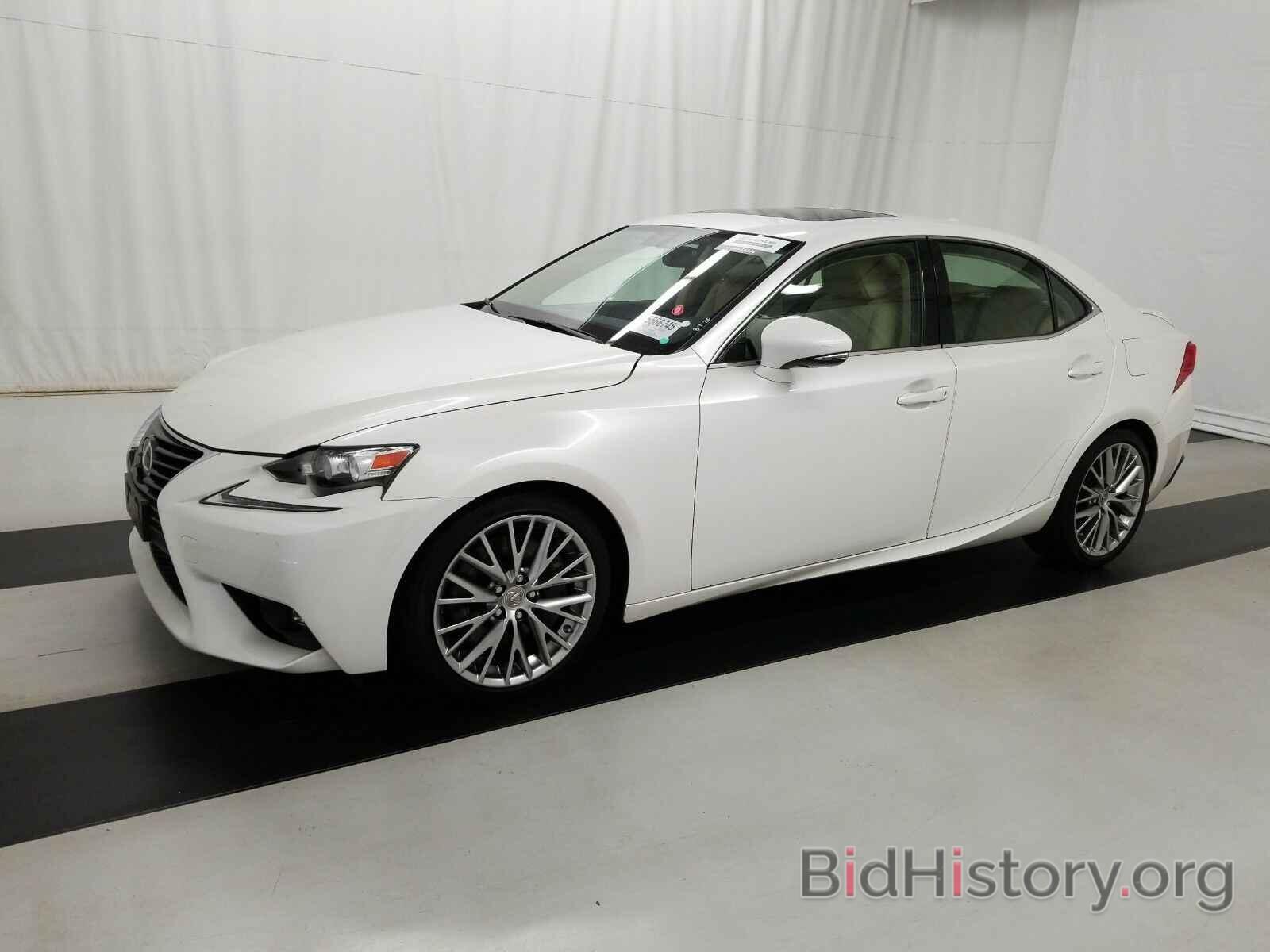 Photo JTHCM1D28G5009799 - Lexus IS 300 2016