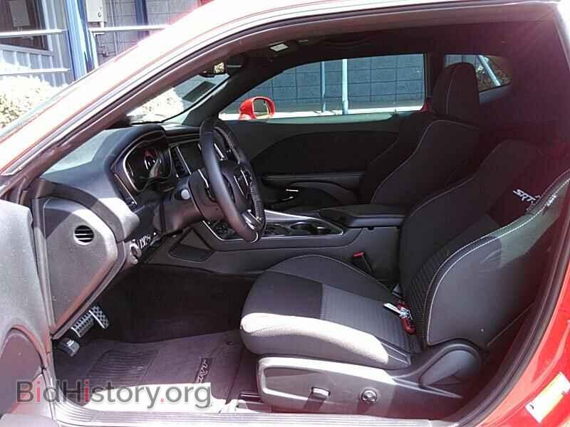 2019 Dodge Challenger - VIN: 2C3CDZC9XKH524257 - Photo 3