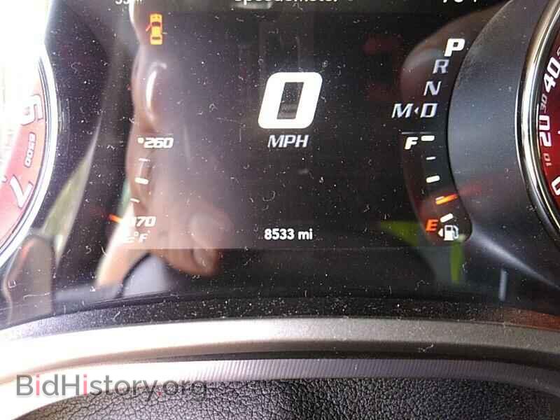 2019 Dodge Challenger - VIN: 2C3CDZC9XKH524257 - Photo 5