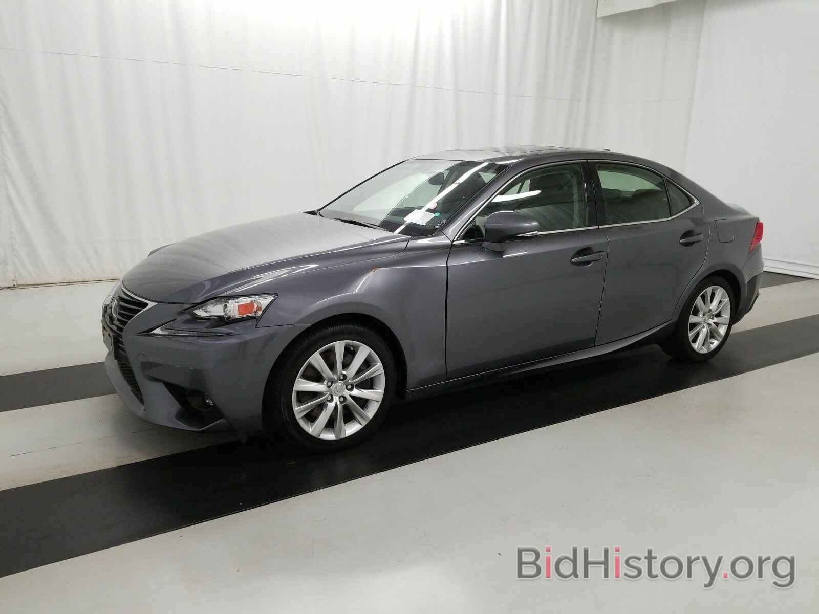 Photo JTHCM1D23G5006387 - Lexus IS 300 2016