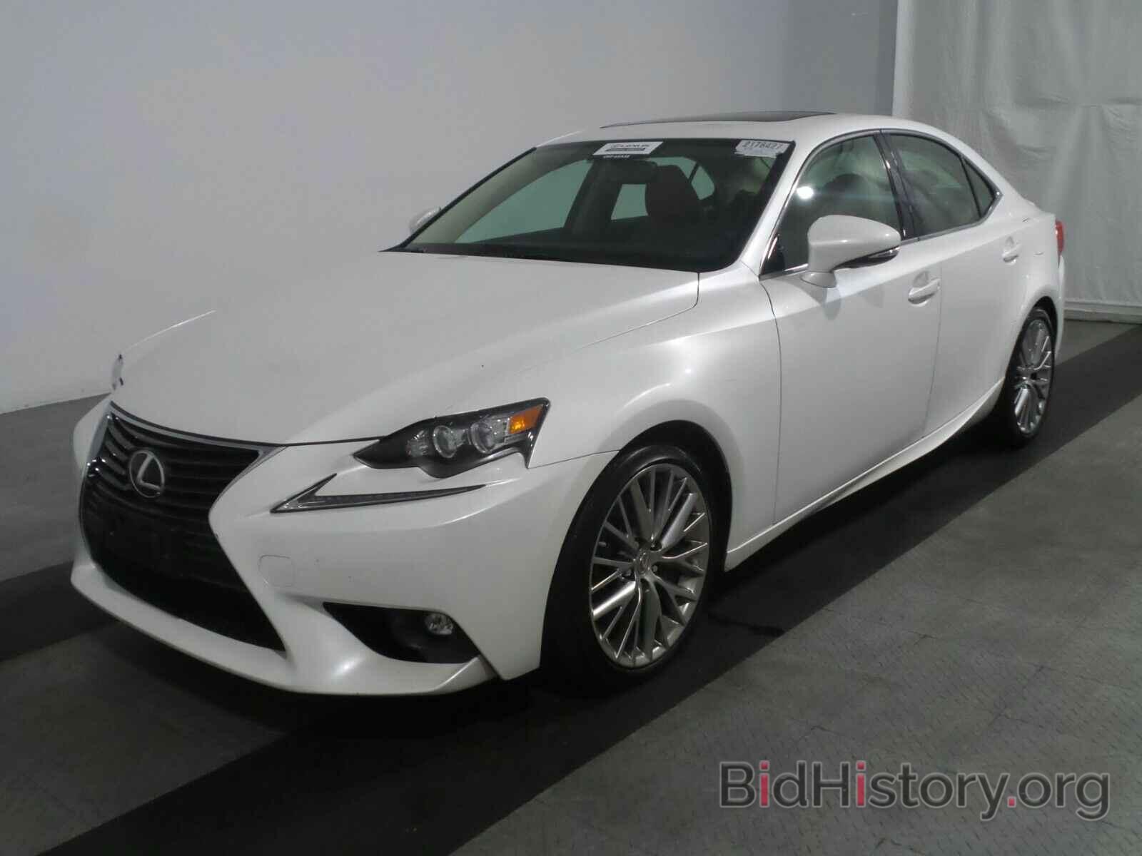 Photo JTHCM1D24G5010433 - Lexus IS 300 2016