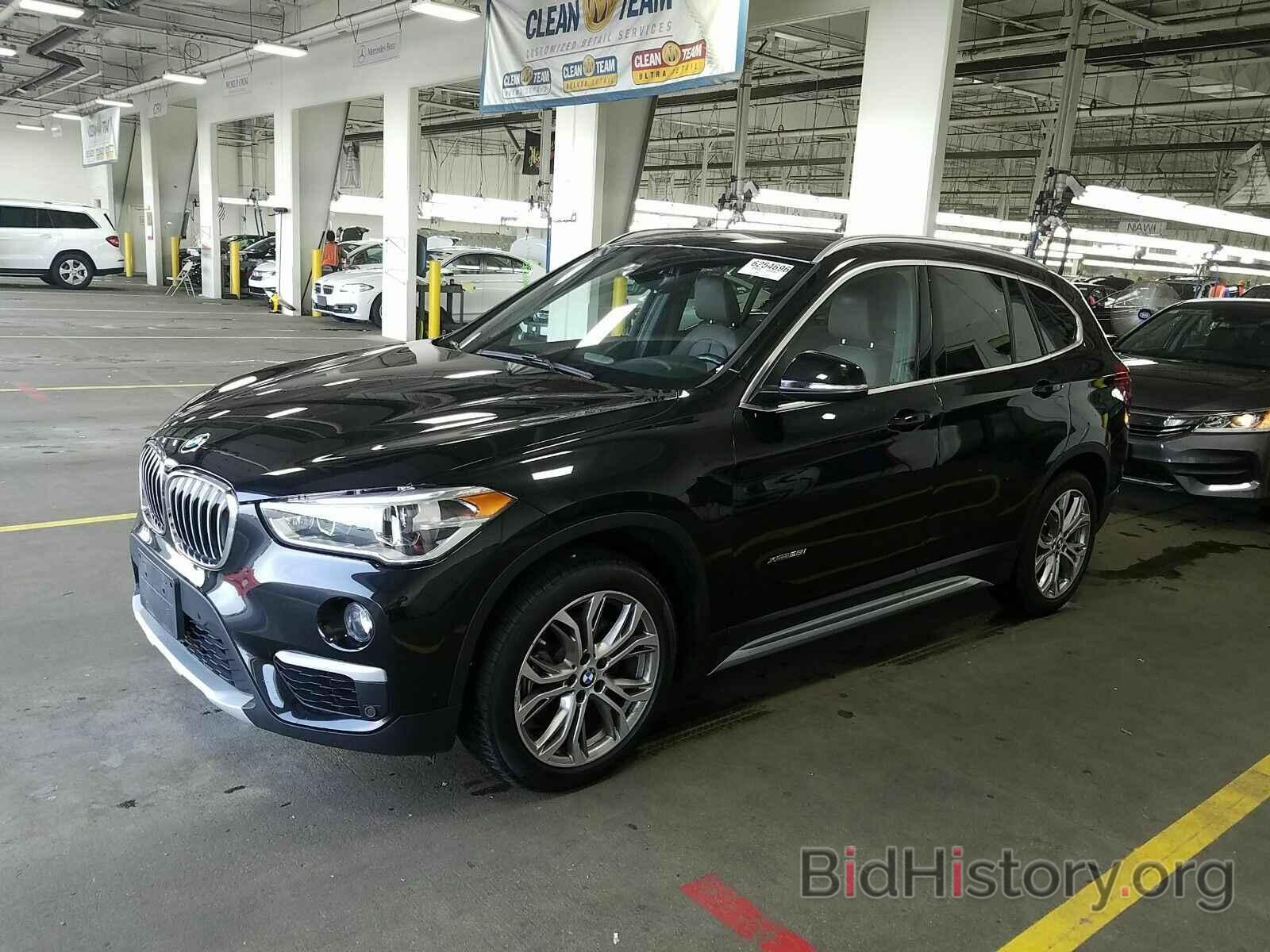 Фотография WBXHT3Z31H4A55639 - BMW X1 2017