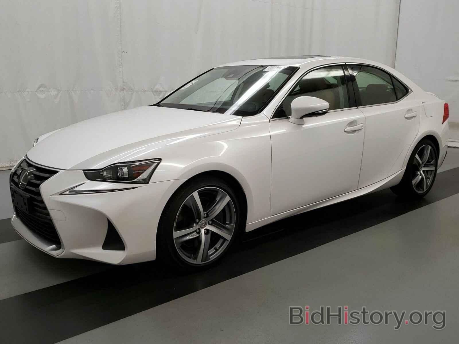 Photo JTHCM1D25H5015691 - Lexus IS 2017