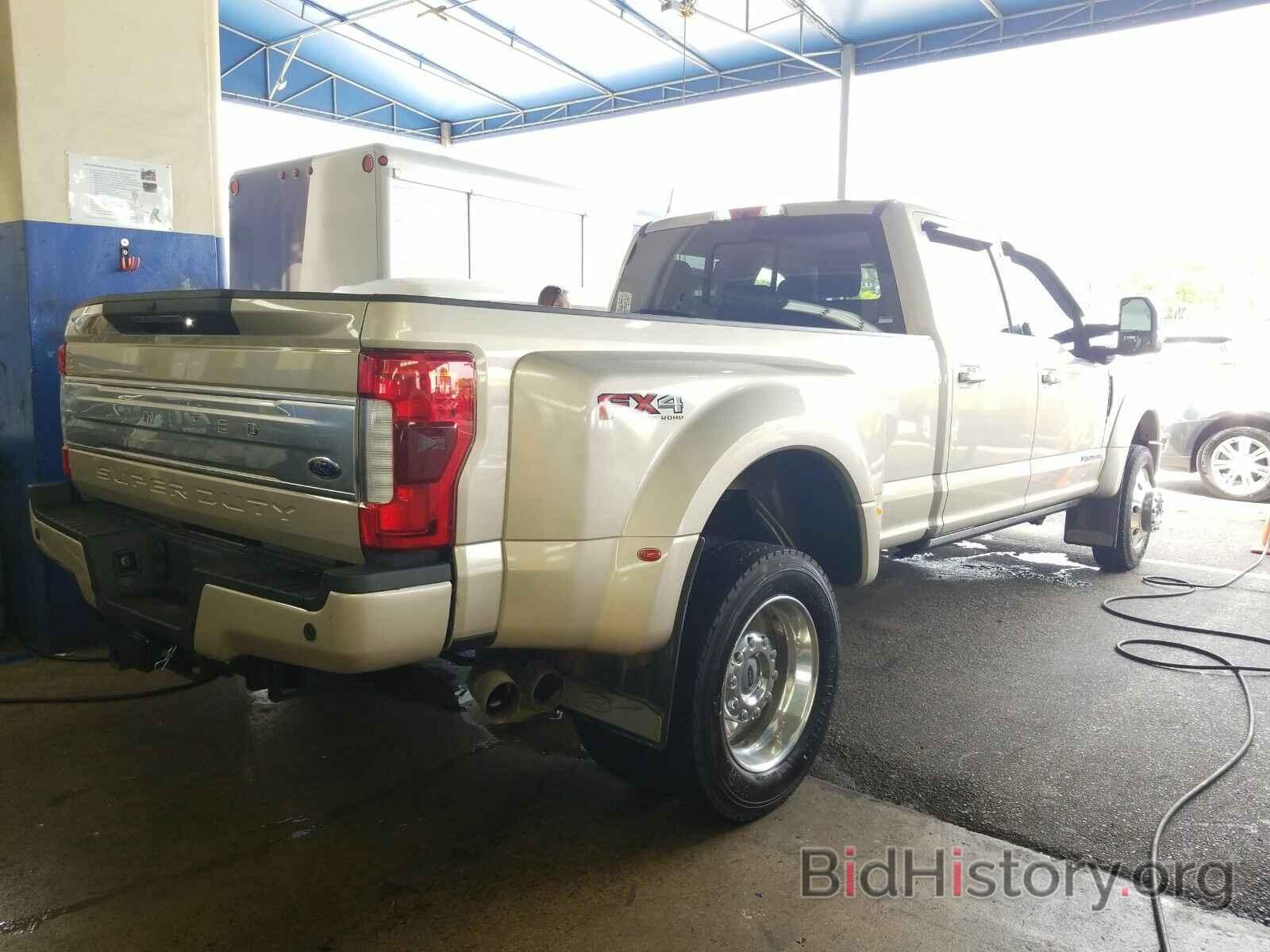 Photo 1FT8W4DT8JEB67966 - Ford Super Duty F-450 DRW 2018