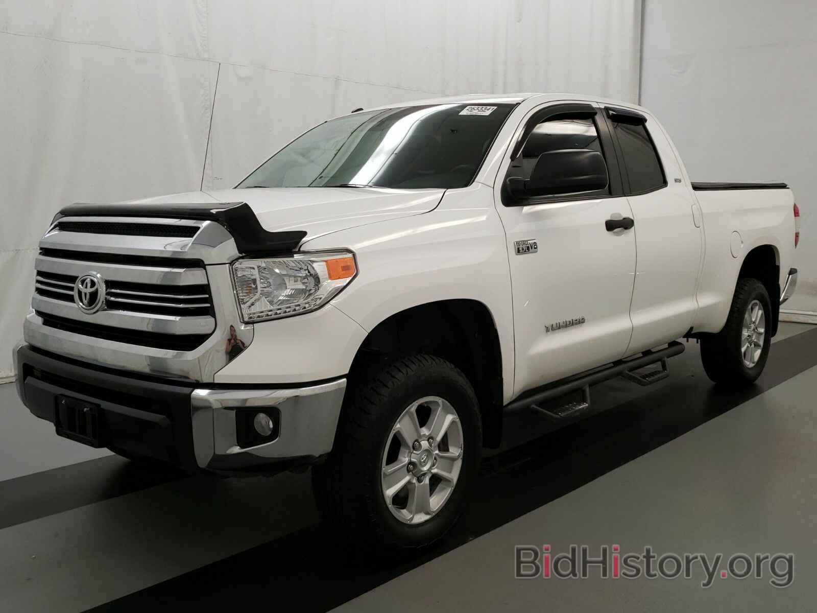 Photo 5TFUY5F15GX564185 - Toyota Tundra 4WD Truck 2016