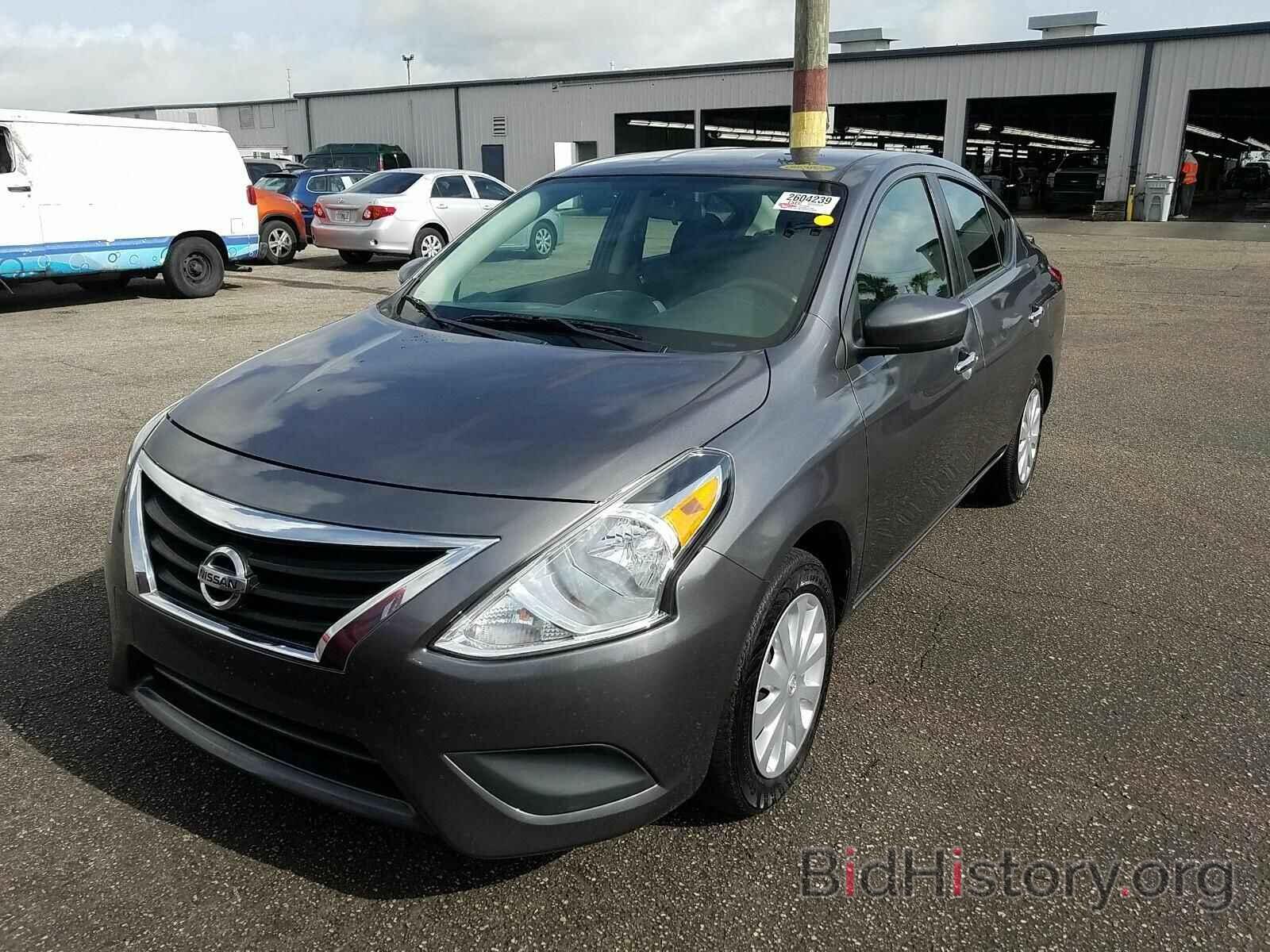 Photo 3N1CN7AP6HL879296 - Nissan Versa Sedan 2017