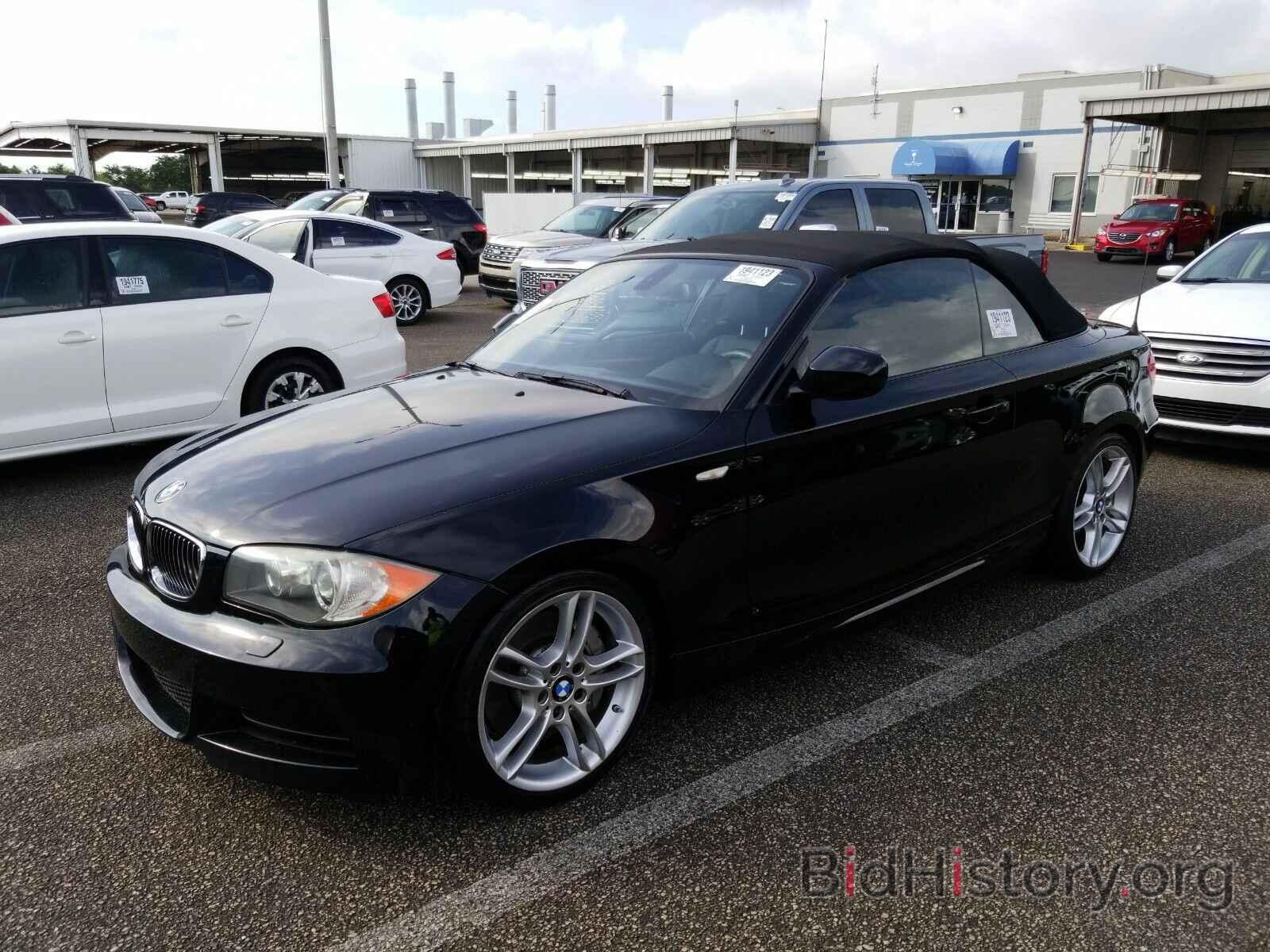 Photo WBAUN7C55BVM24456 - BMW 1 Series 2011