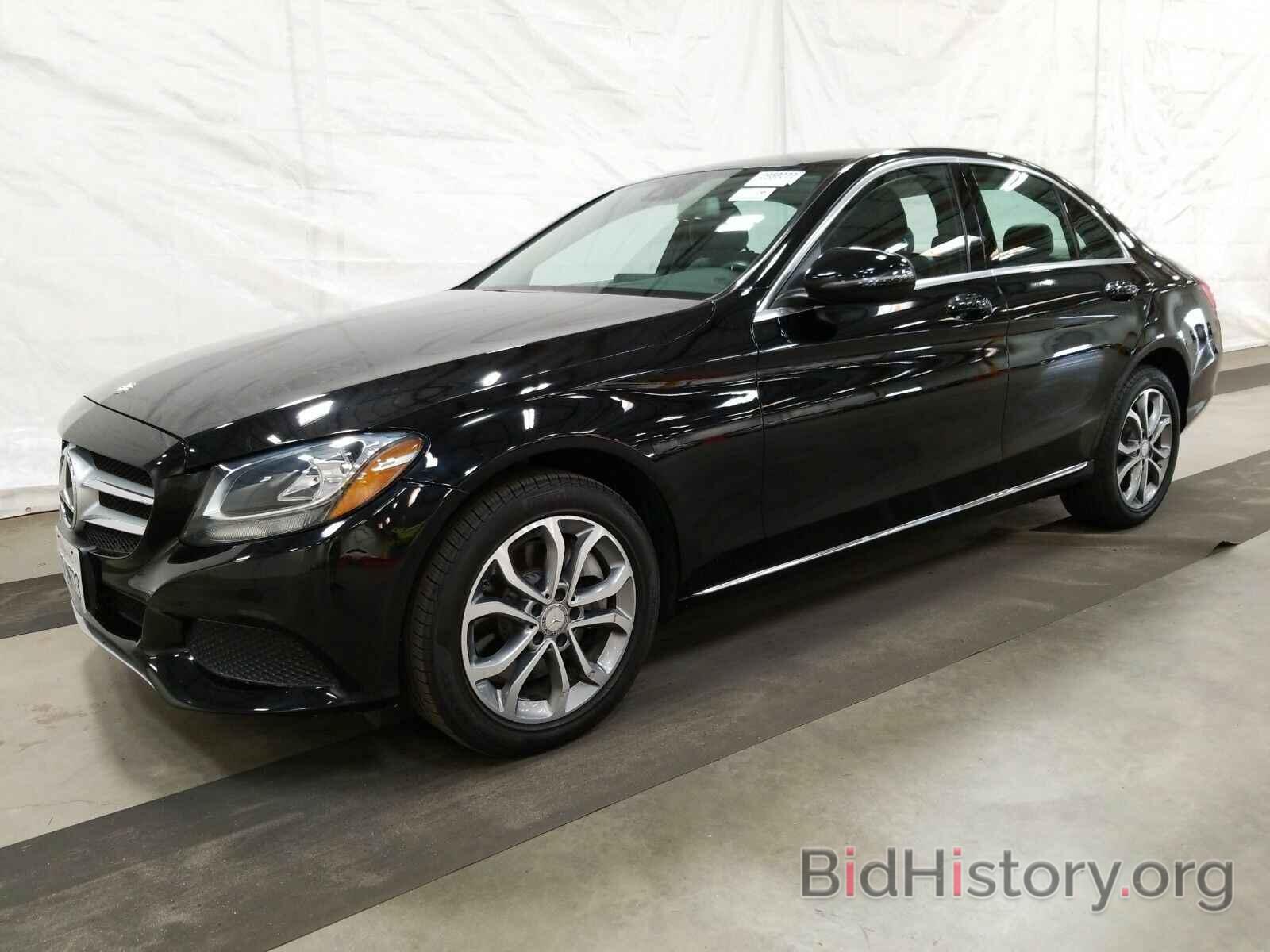 Photo 55SWF4KB6GU135296 - Mercedes-Benz C-Class 2016