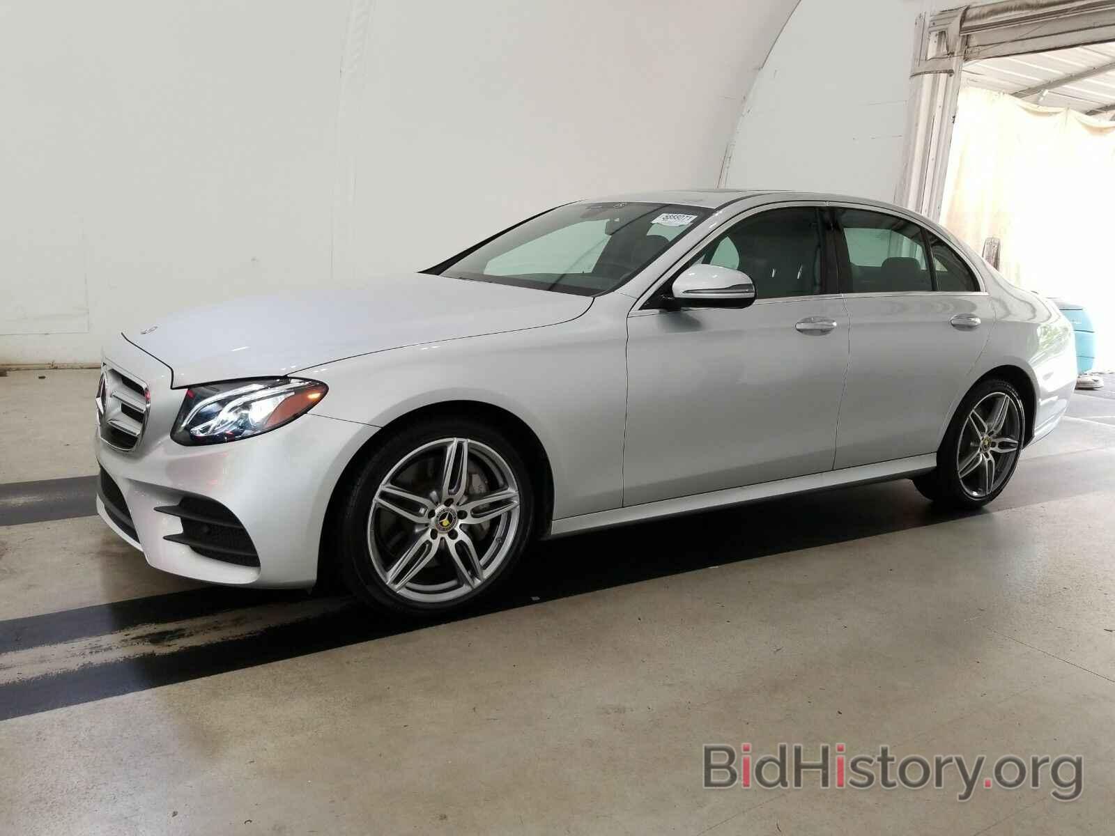 Photo WDDZF6JB3KA499047 - Mercedes-Benz E-Class 2019