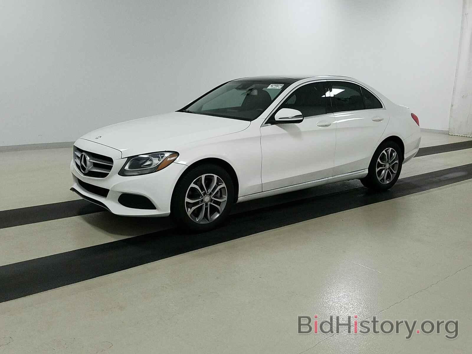 Photo 55SWF4KBXGU137715 - Mercedes-Benz C-Class 2016