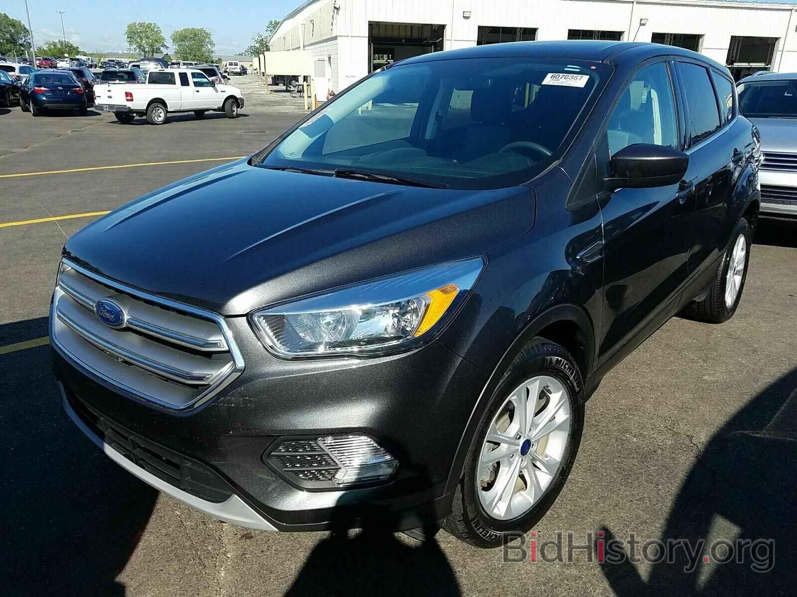 Photo 1FMCU0GD3HUA48571 - Ford Escape 2017