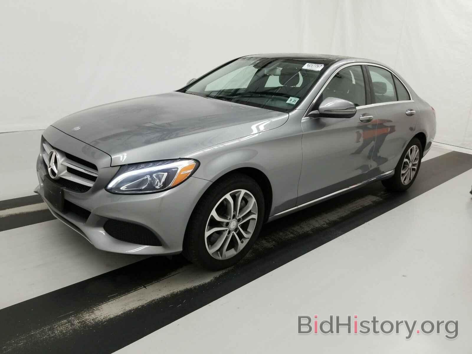 Photo 55SWF4KB3GU149527 - Mercedes-Benz C-Class 2016