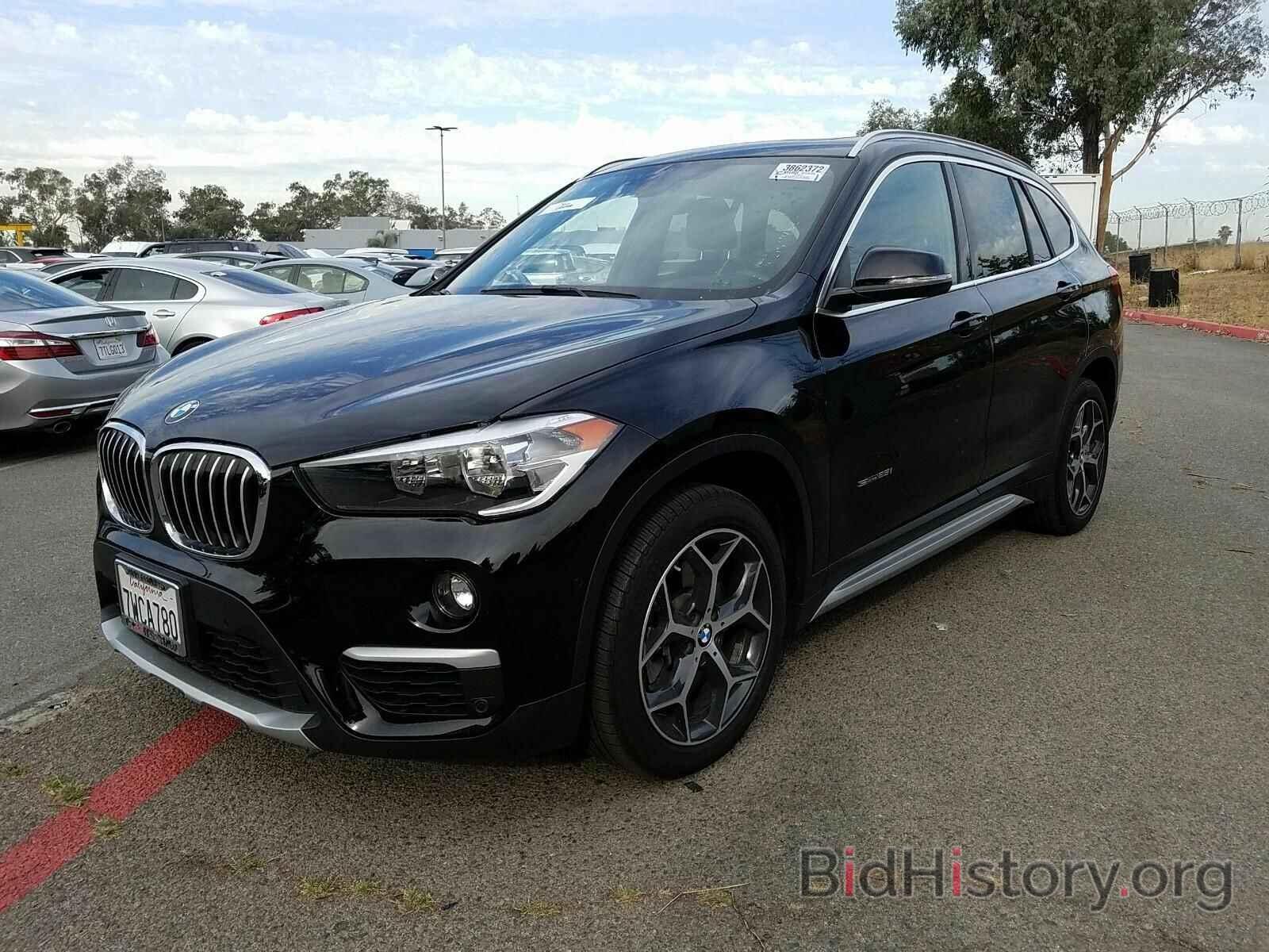 Фотография WBXHU7C3XHP925008 - BMW X1 2017