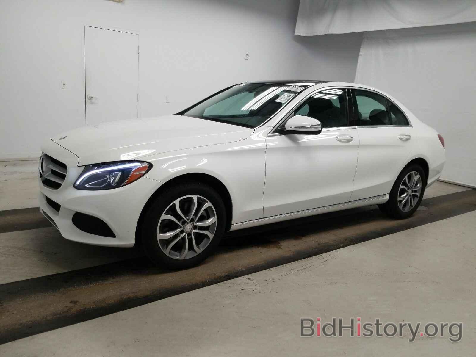 Photo 55SWF4KB7FU002139 - Mercedes-Benz C-Class 2015