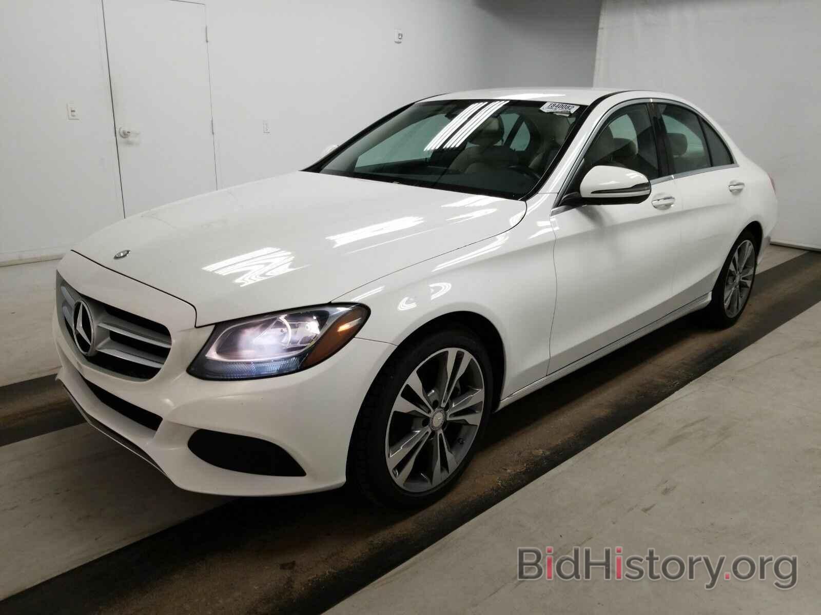 Photo 55SWF4JB0GU122240 - Mercedes-Benz C-Class 2016