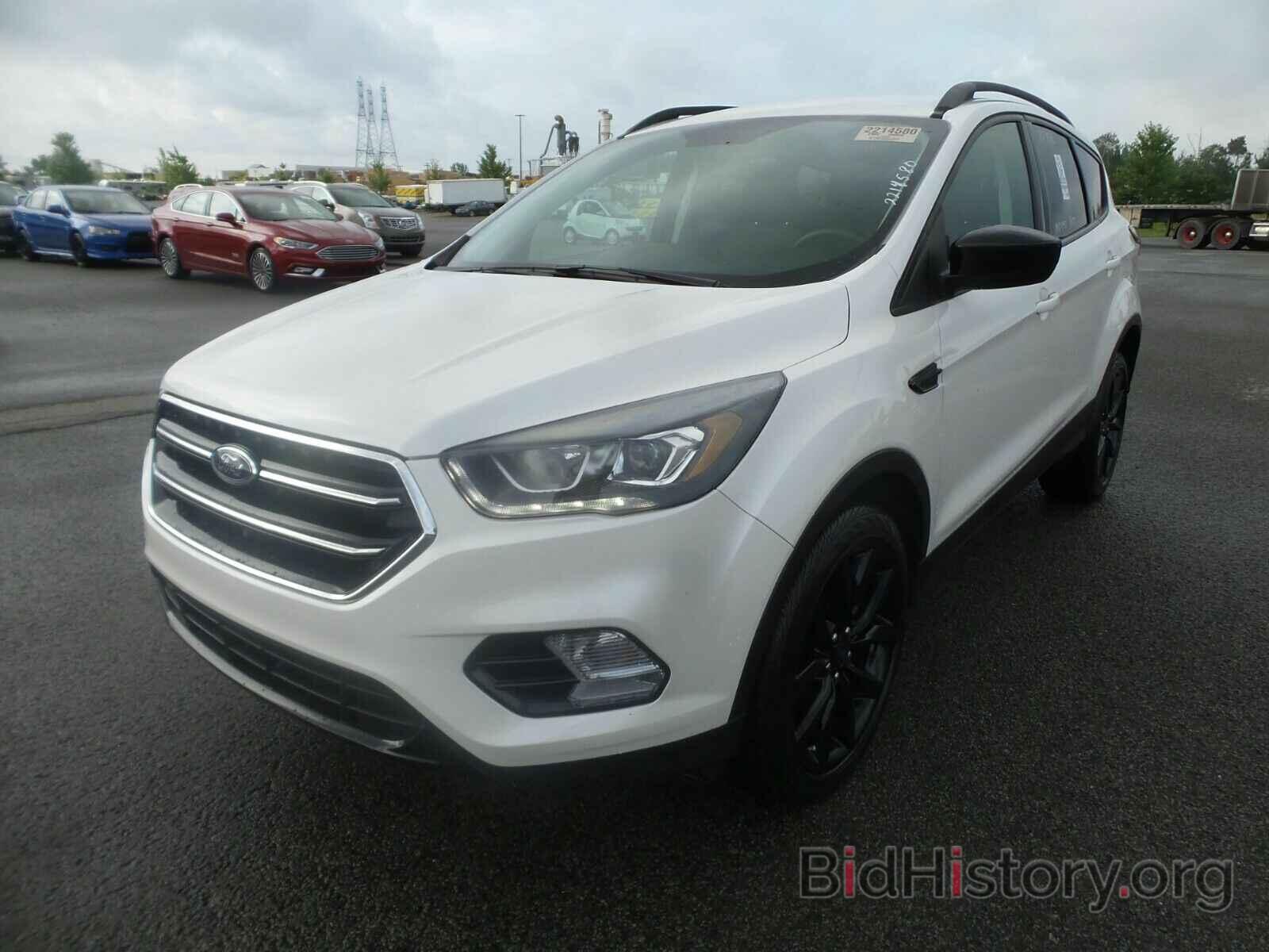 Photo 1FMCU0GD6HUA65736 - Ford Escape 2017