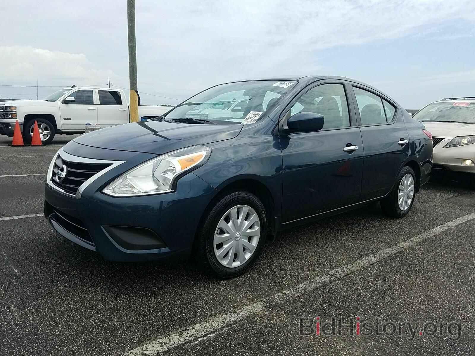 Photo 3N1CN7AP5HL874963 - Nissan Versa Sedan 2017