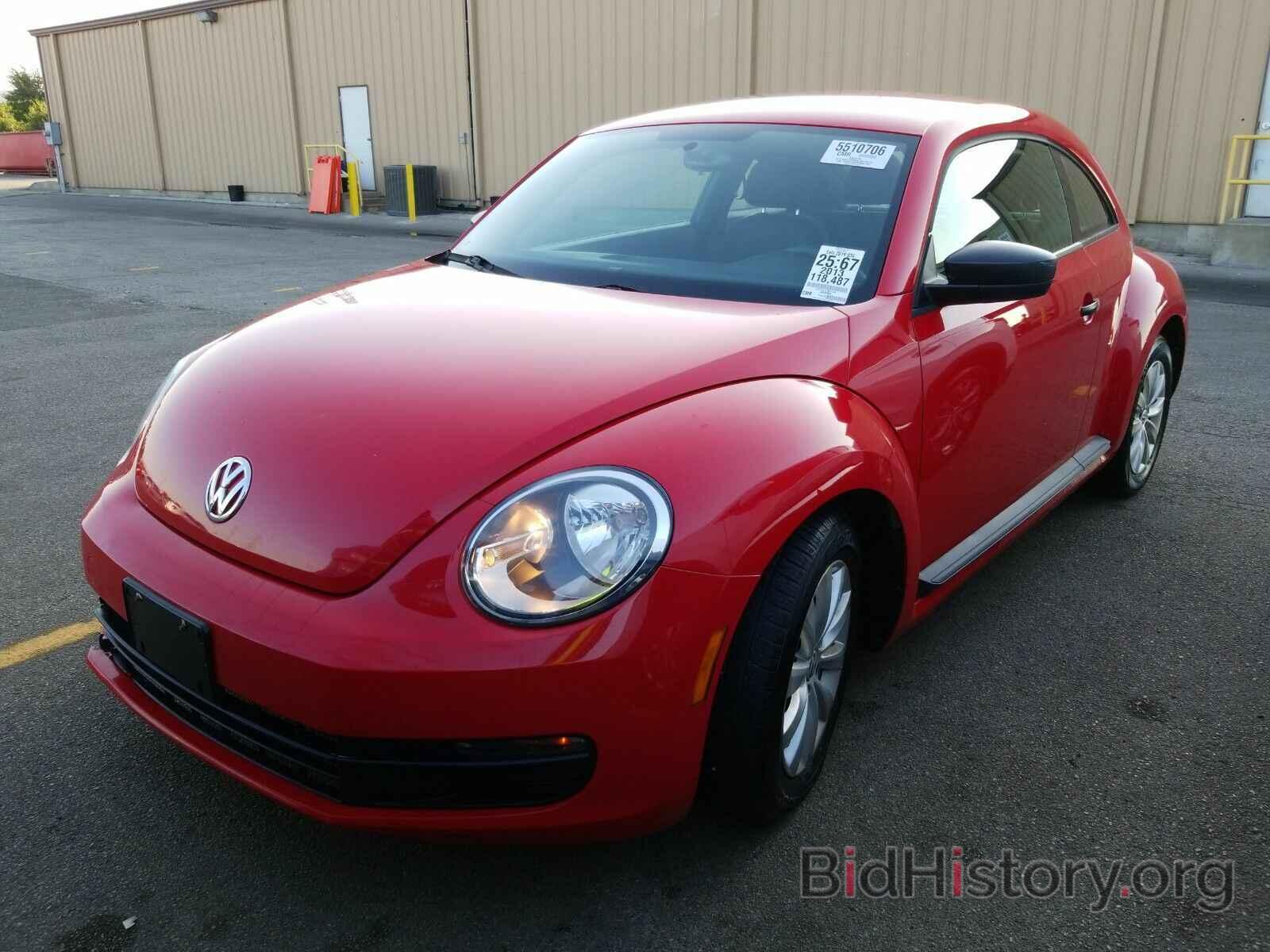 Photo 3VWFP7AT4DM644186 - Volkswagen Beetle Coupe 2013