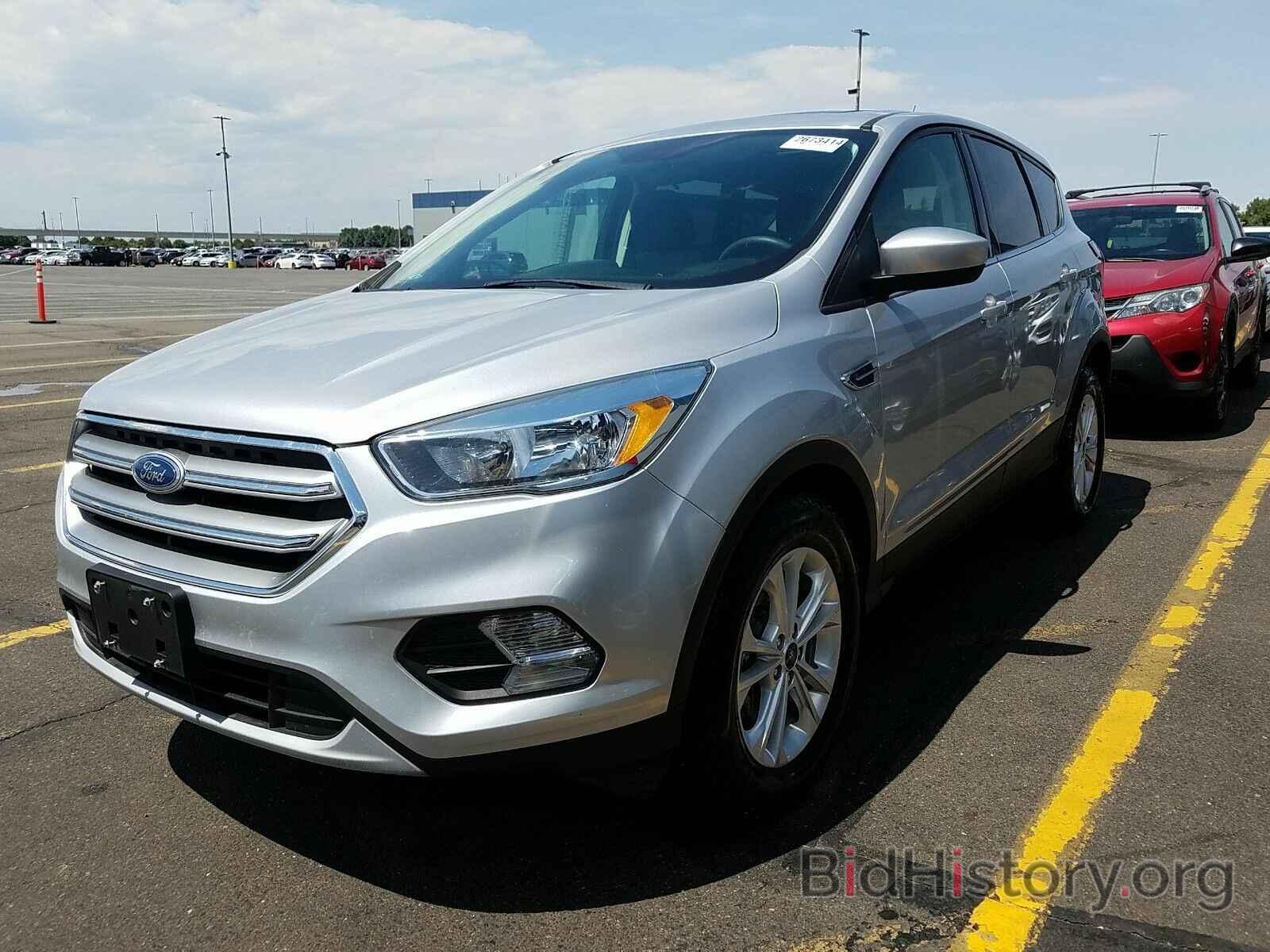 Фотография 1FMCU9G99HUB62638 - Ford Escape 2017