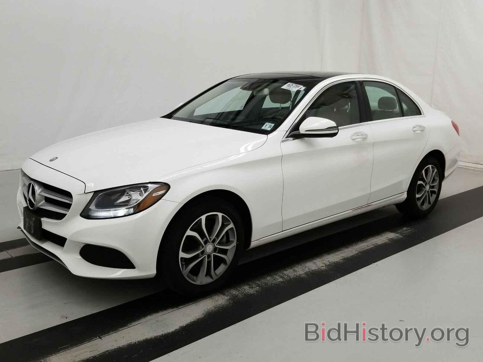 Photo 55SWF4KB4GU116195 - Mercedes-Benz C-Class 2016