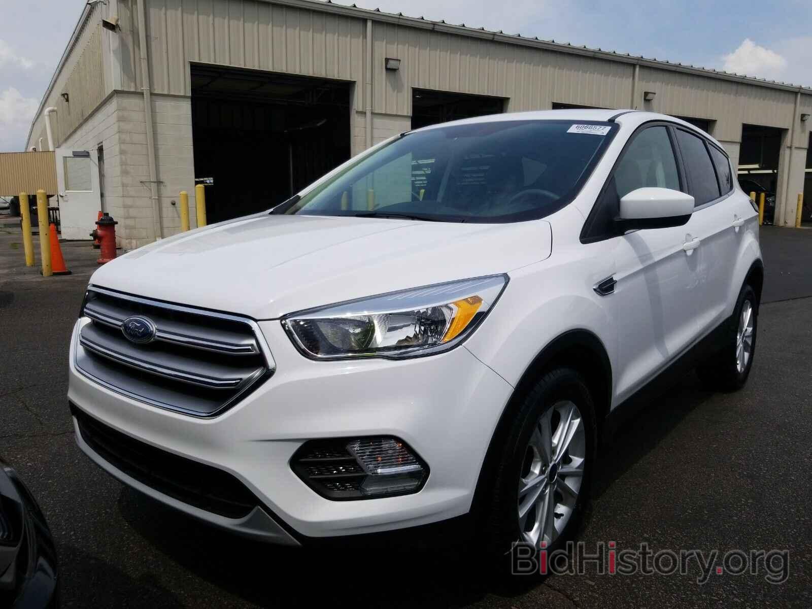 Photo 1FMCU0GDXHUB78475 - Ford Escape 2017