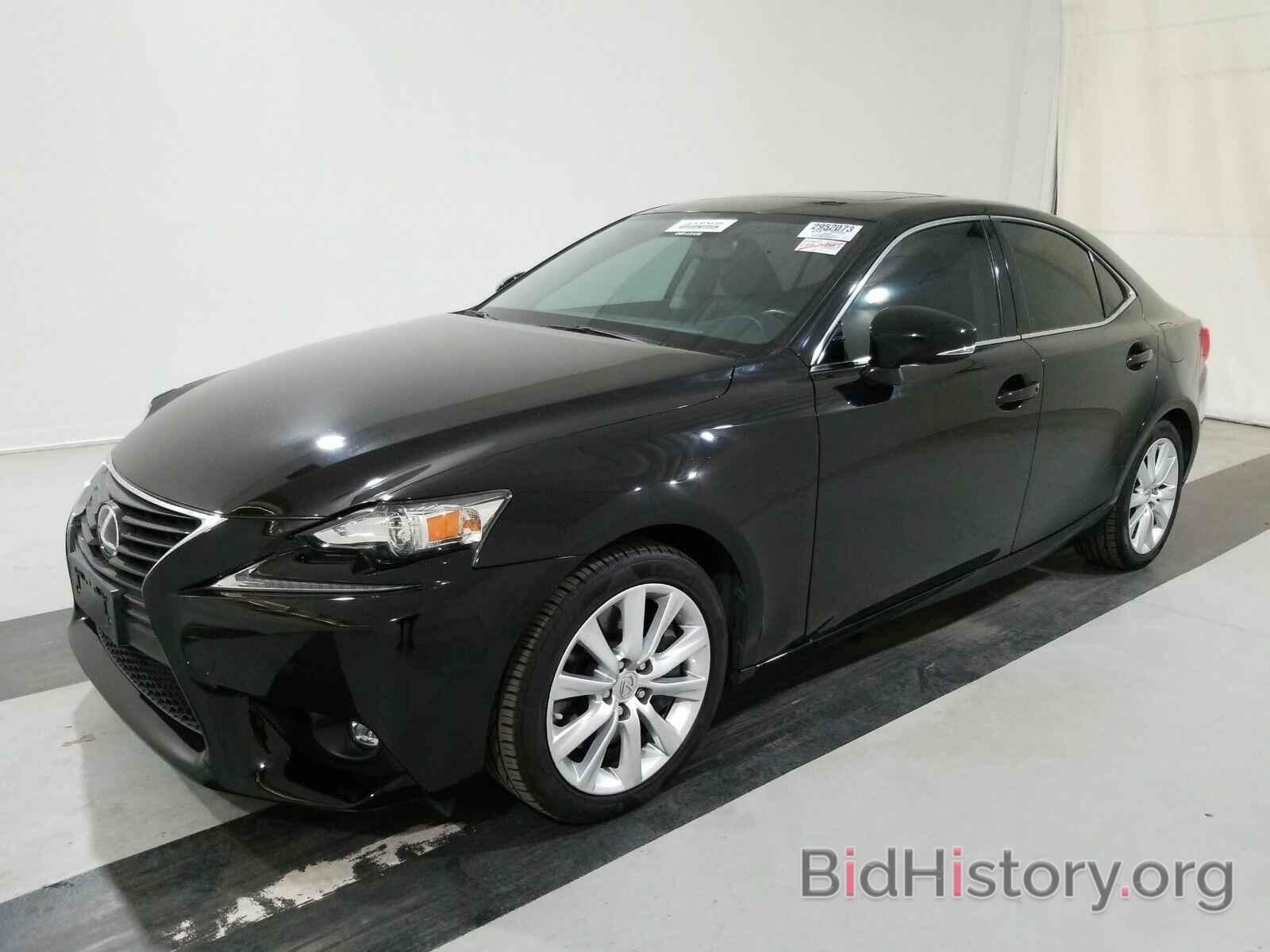 Photo JTHBA1D28G5037168 - Lexus IS 200t 2016