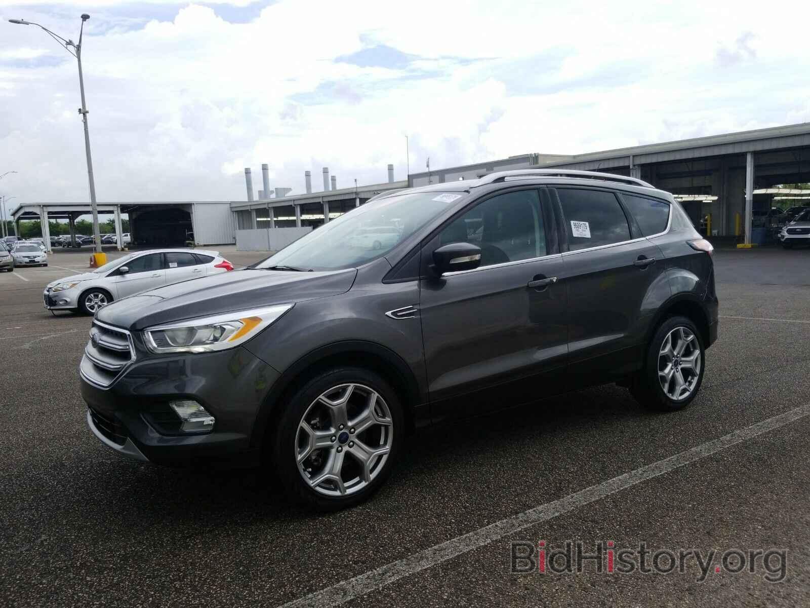 Photo 1FMCU0J9XHUA46000 - Ford Escape 2017