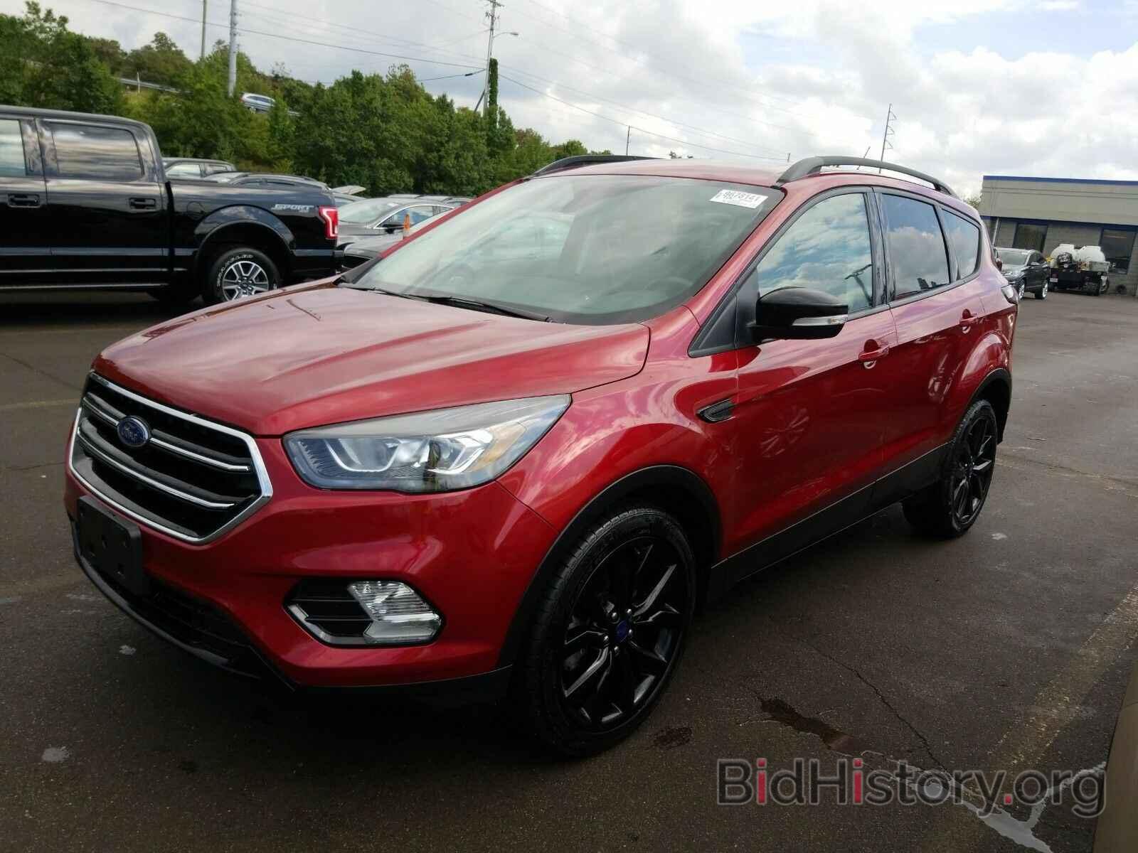 Photo 1FMCU0J95HUA31713 - Ford Escape 2017