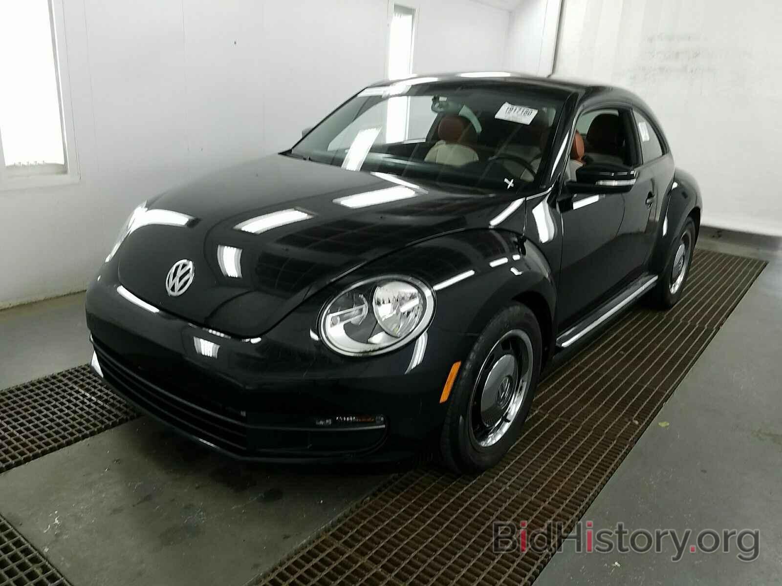 Photo 3VWF17AT8GM639076 - Volkswagen Beetle Coupe 2016
