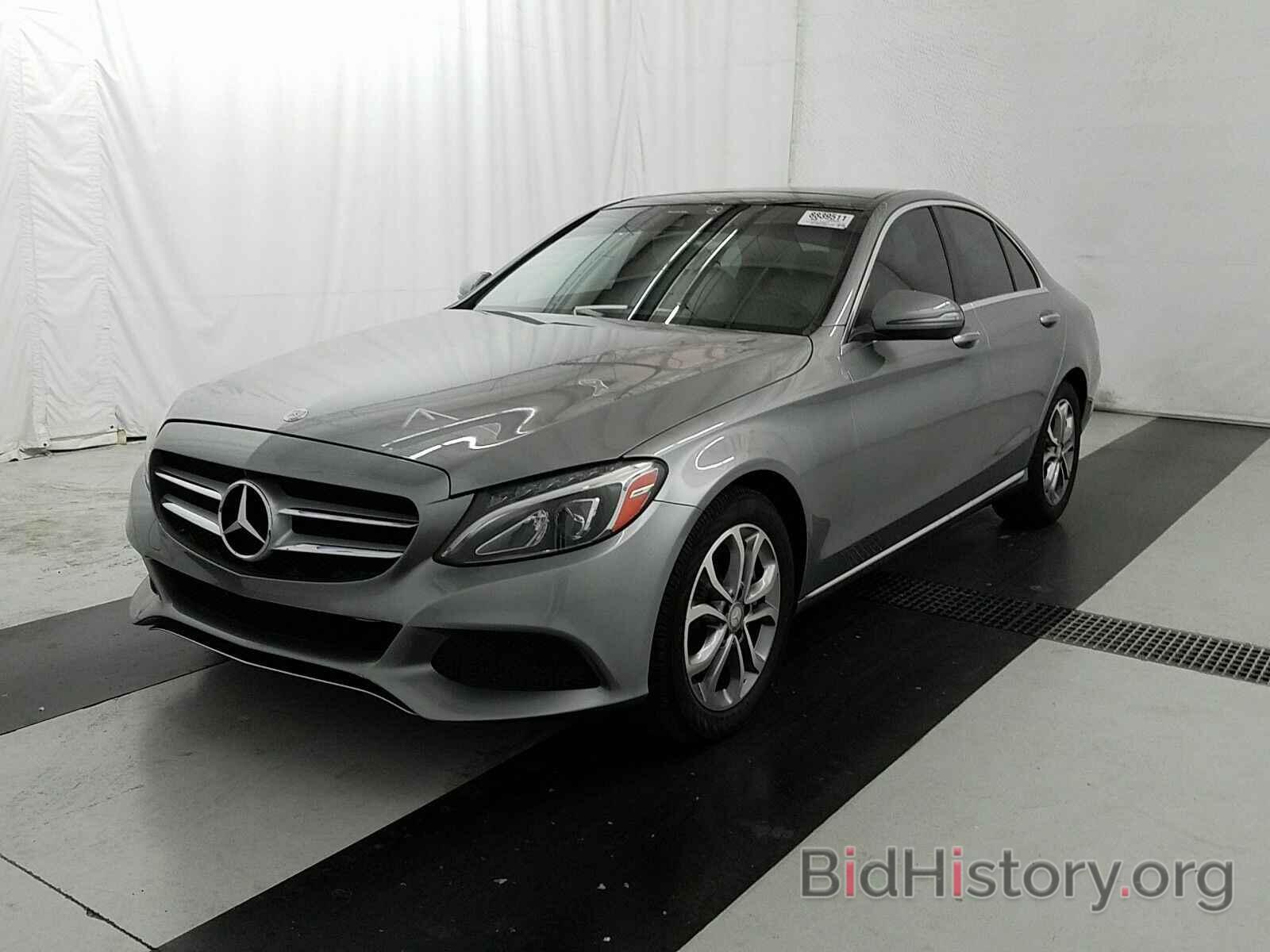 Photo 55SWF4JB8GU144597 - Mercedes-Benz C-Class 2016