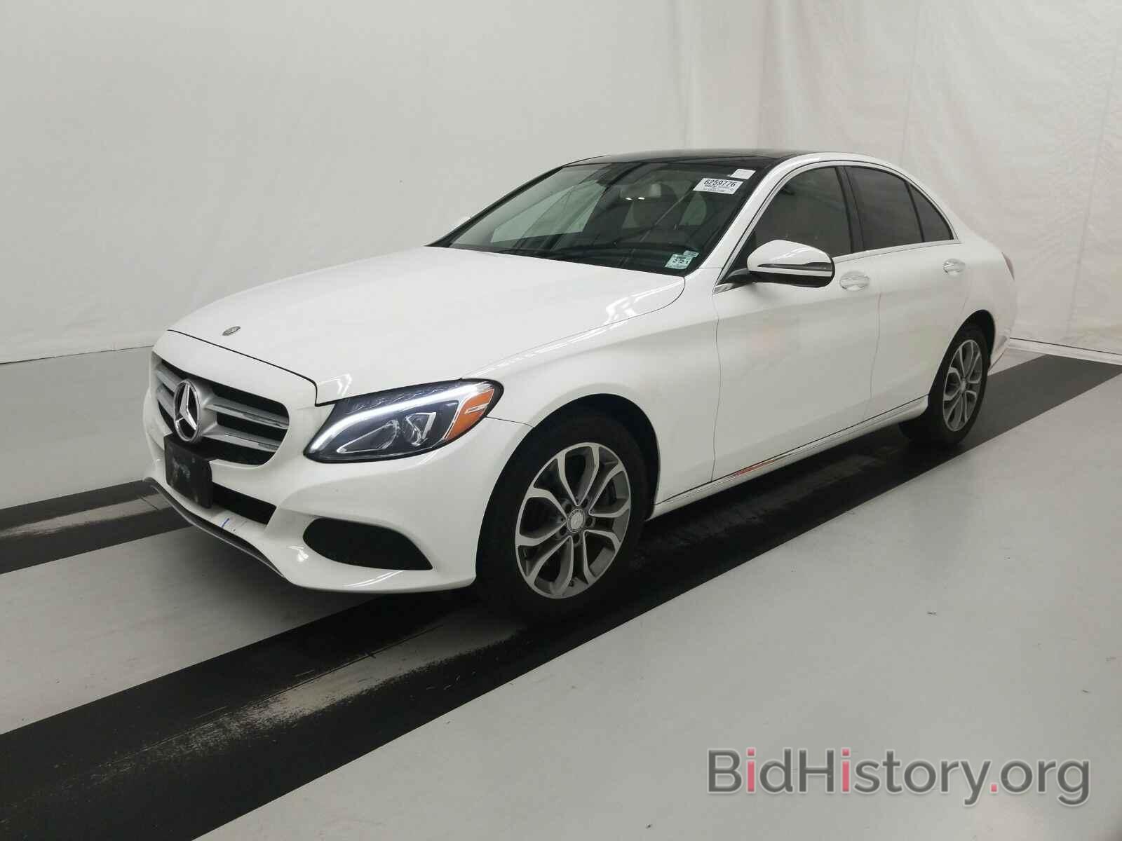 Photo 55SWF4KB2GU144089 - Mercedes-Benz C-Class 2016