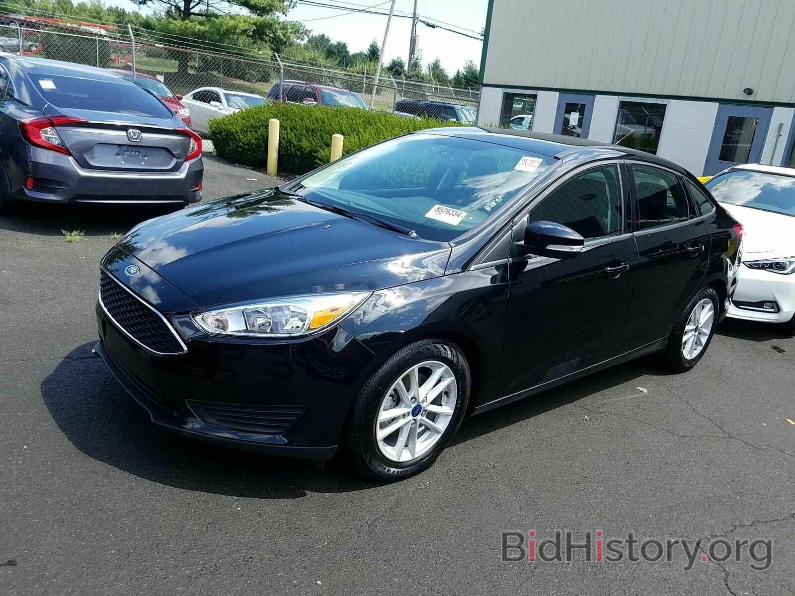 Photo 1FADP3F28JL274611 - Ford Focus 2018