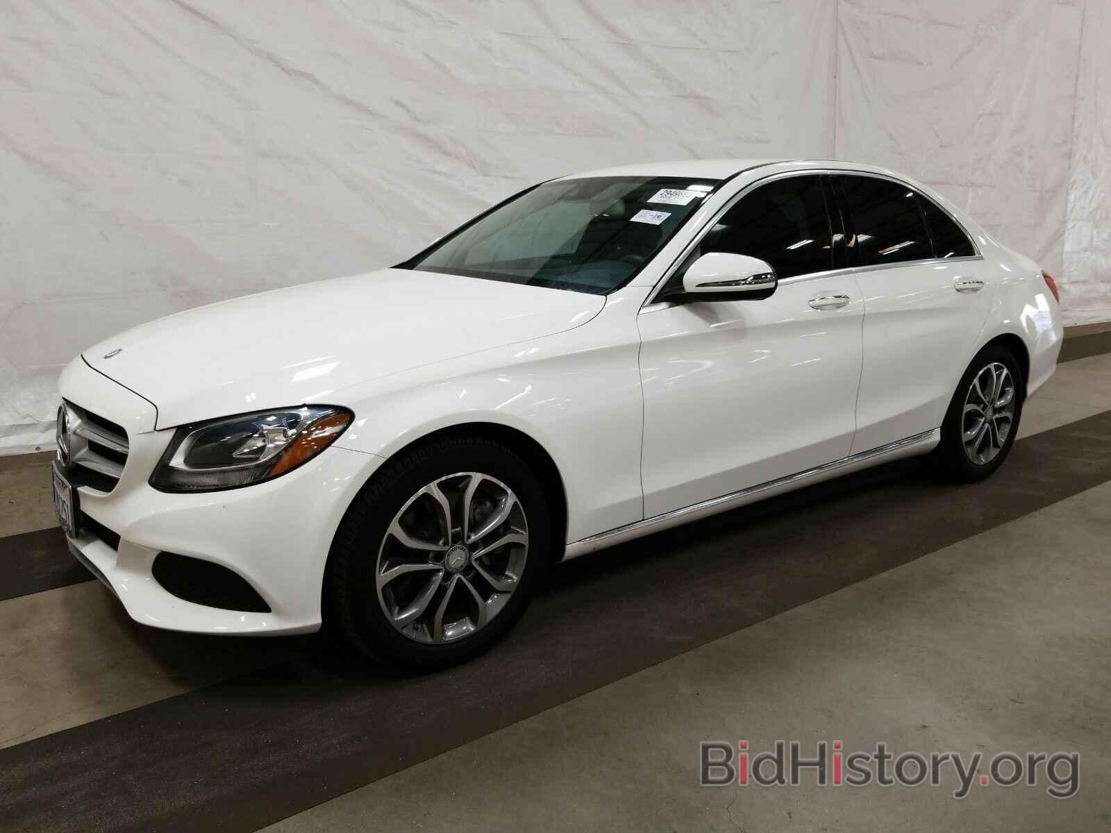 Photo 55SWF4JB9GU150294 - Mercedes-Benz C-Class 2016