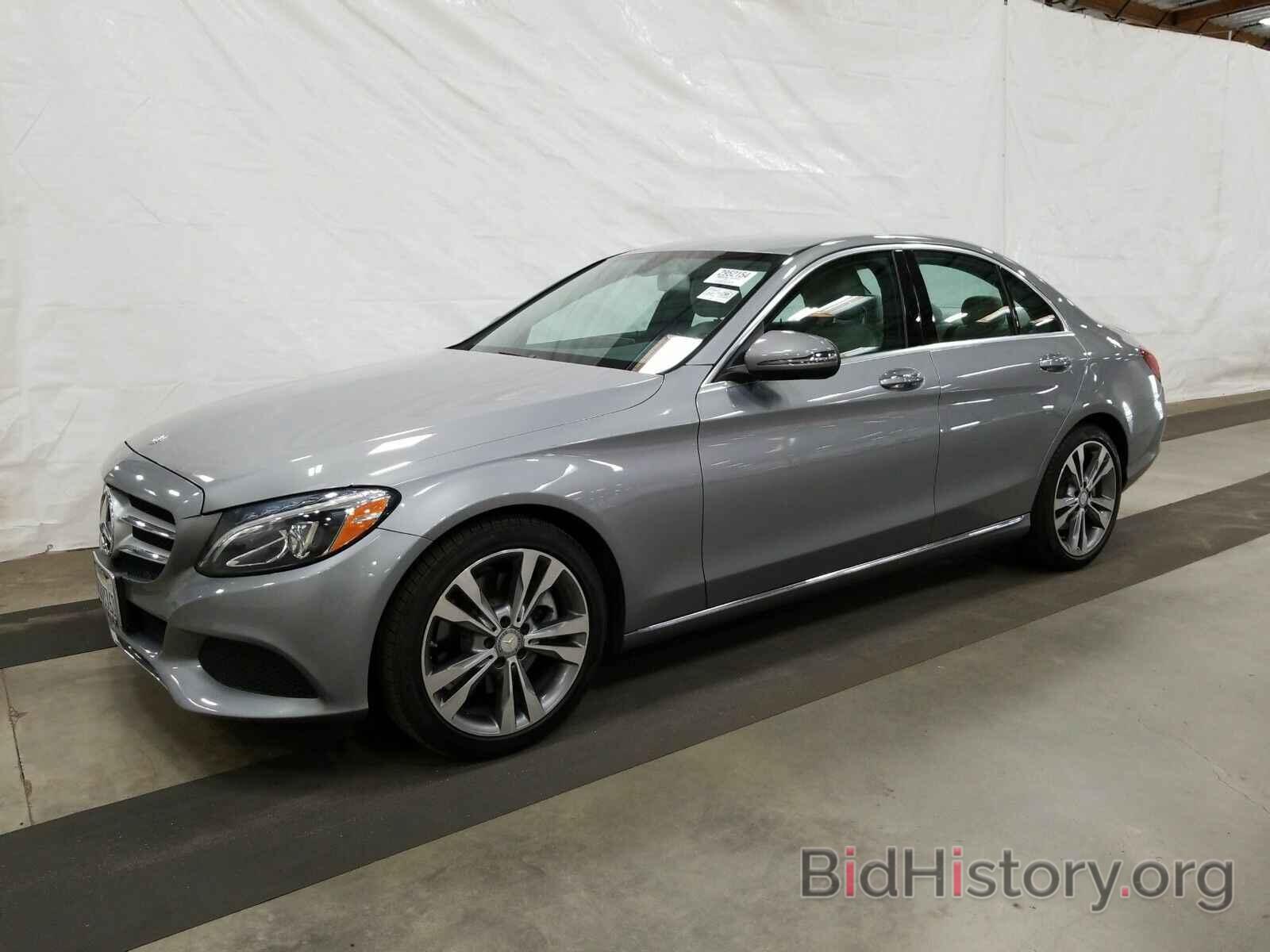 Photo 55SWF4JB8GU167216 - Mercedes-Benz C-Class 2016